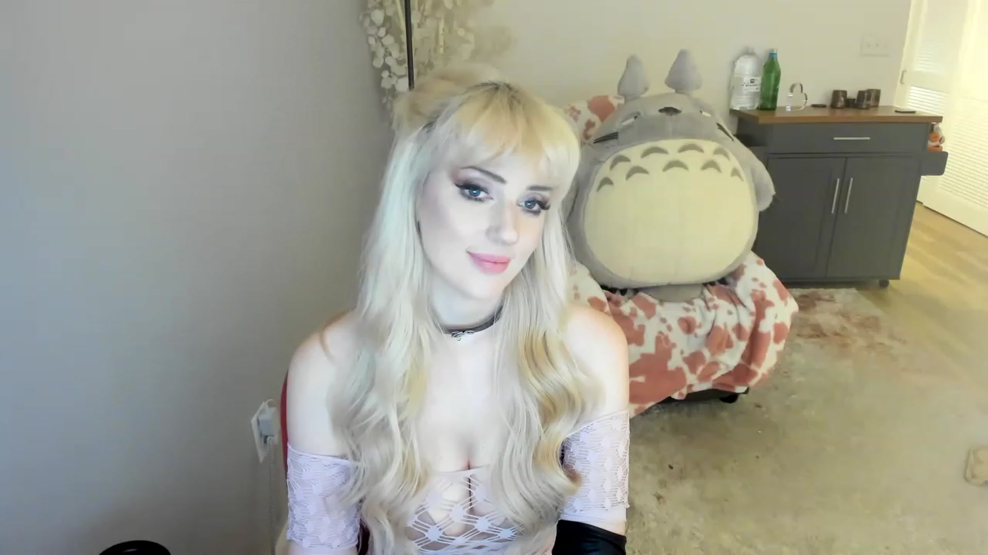Gallery image thumbnail from MilkCuckDomme's myfreecams stream on, 06/16/2023, 13:05 image 14 of 20