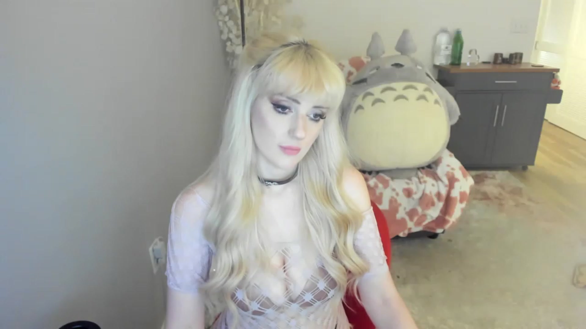 Gallery image thumbnail from MilkCuckDomme's myfreecams stream on, 06/16/2023, 14:32 image 13 of 20