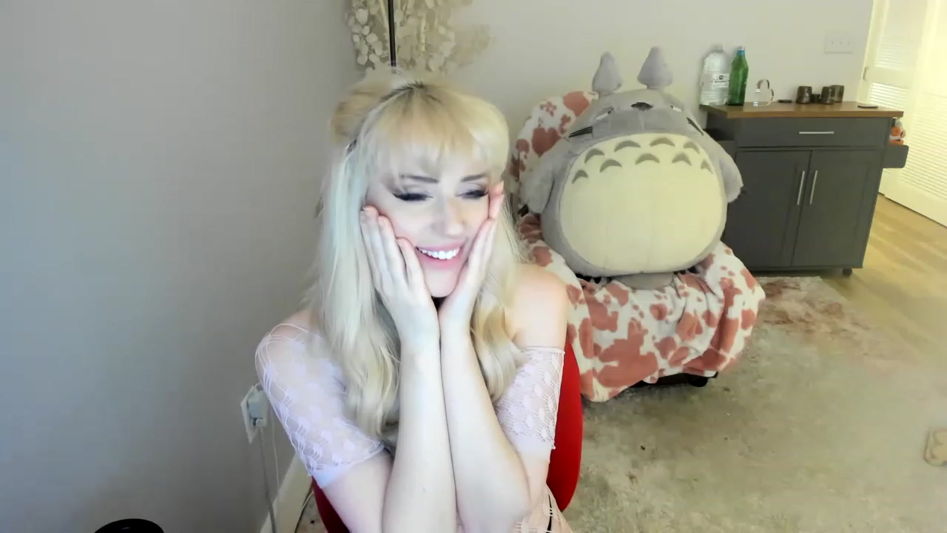 Gallery image thumbnail from MilkCuckDomme's myfreecams stream on, 06/16/2023, 14:32 image 19 of 20