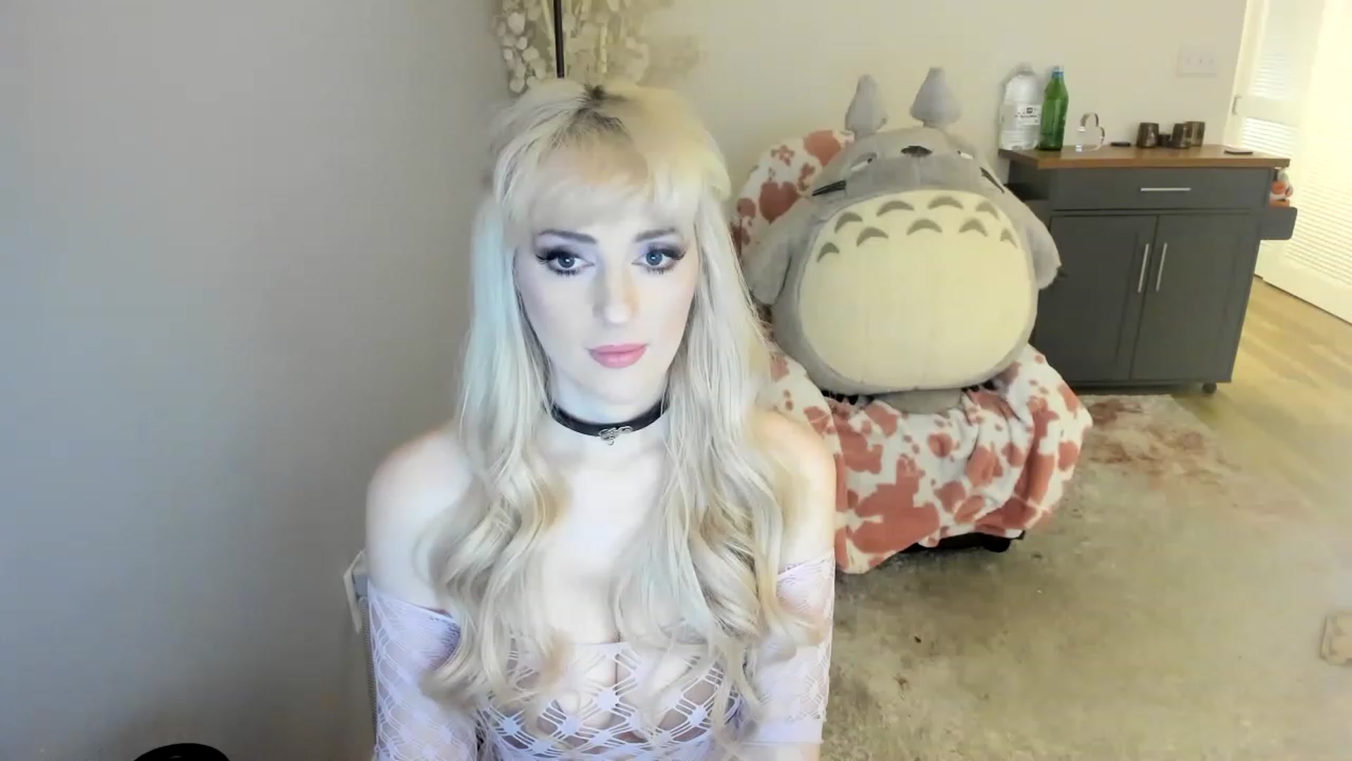 Gallery image thumbnail from MilkCuckDomme's myfreecams stream on, 06/17/2023, 02:39 image 1 of 20