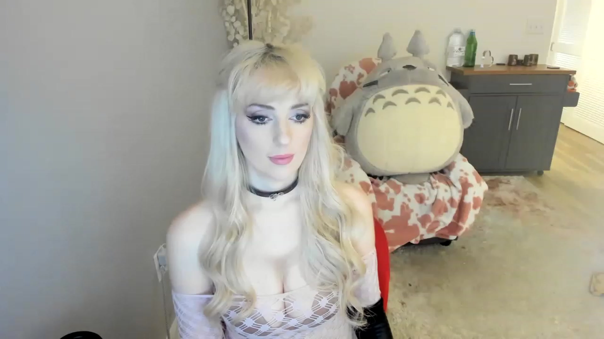 Gallery image thumbnail from MilkCuckDomme's myfreecams stream on, 06/17/2023, 02:39 image 20 of 20