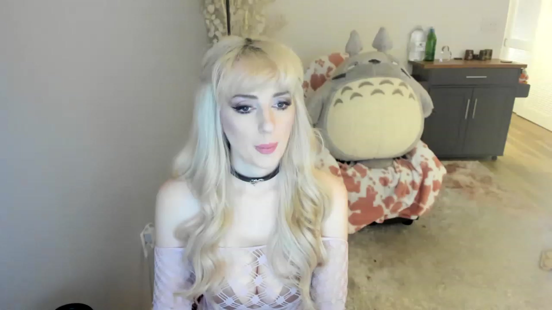 Gallery image thumbnail from MilkCuckDomme's myfreecams stream on, 06/17/2023, 03:08 image 5 of 20
