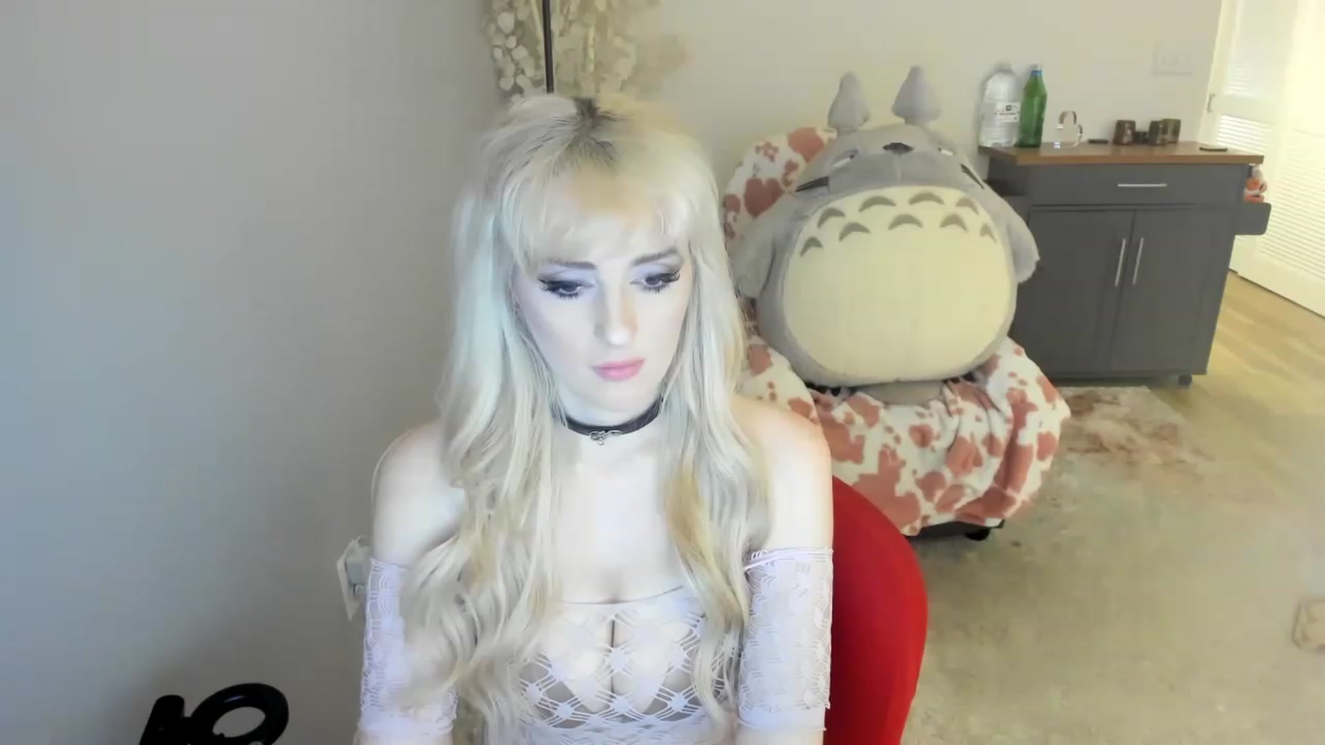 Gallery image thumbnail from MilkCuckDomme's myfreecams stream on, 06/17/2023, 11:08 image 17 of 20