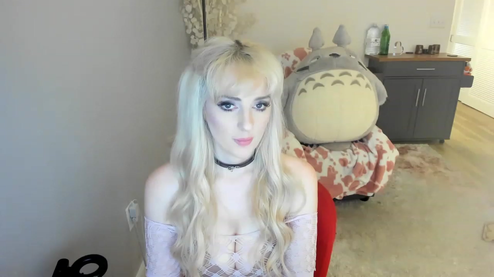 Gallery image thumbnail from MilkCuckDomme's myfreecams stream on, 06/17/2023, 11:08 image 18 of 20