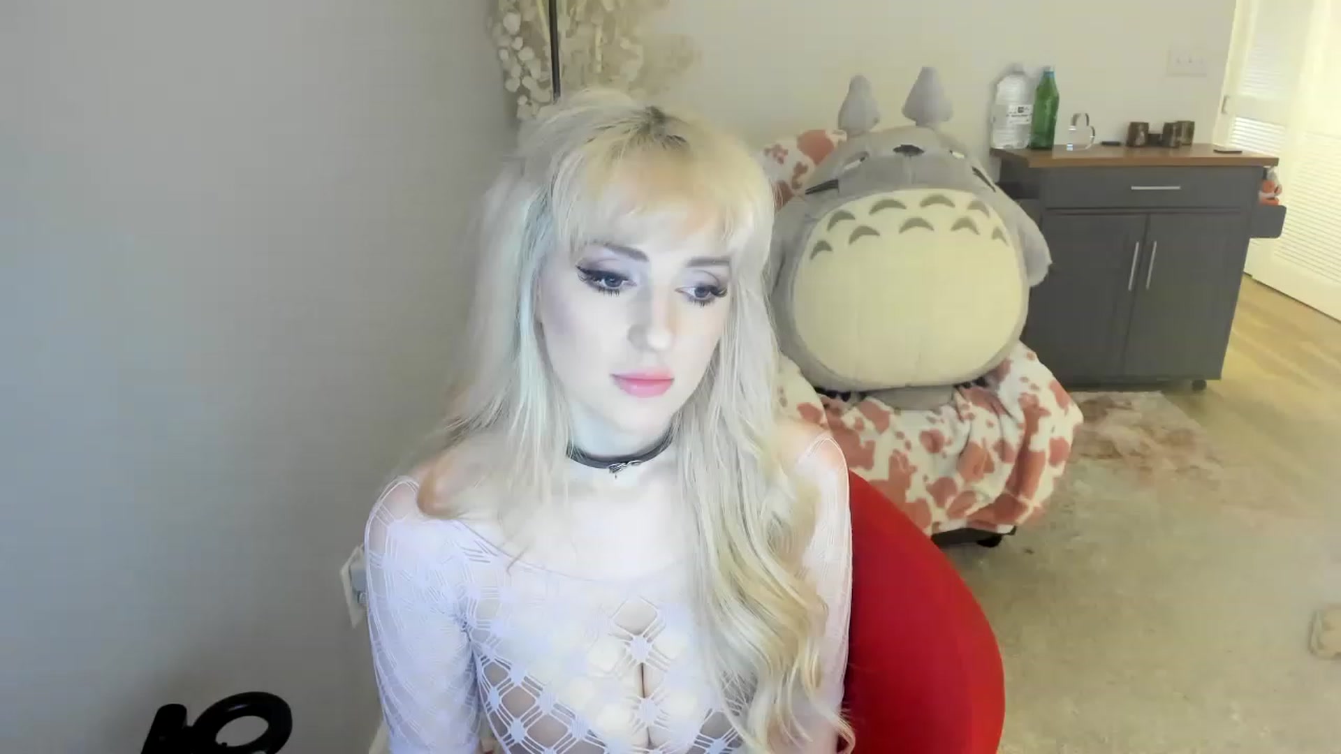 Gallery image thumbnail from MilkCuckDomme's myfreecams stream on, 06/17/2023, 11:53 image 2 of 20