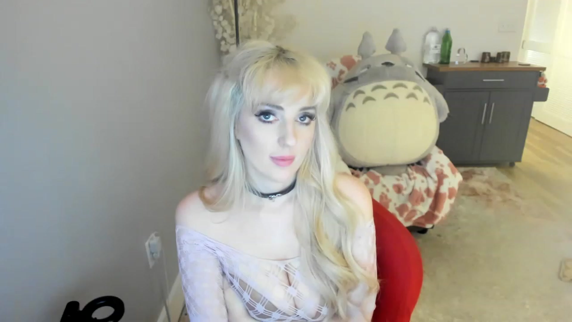 Gallery image thumbnail from MilkCuckDomme's myfreecams stream on, 06/17/2023, 11:53 image 5 of 20