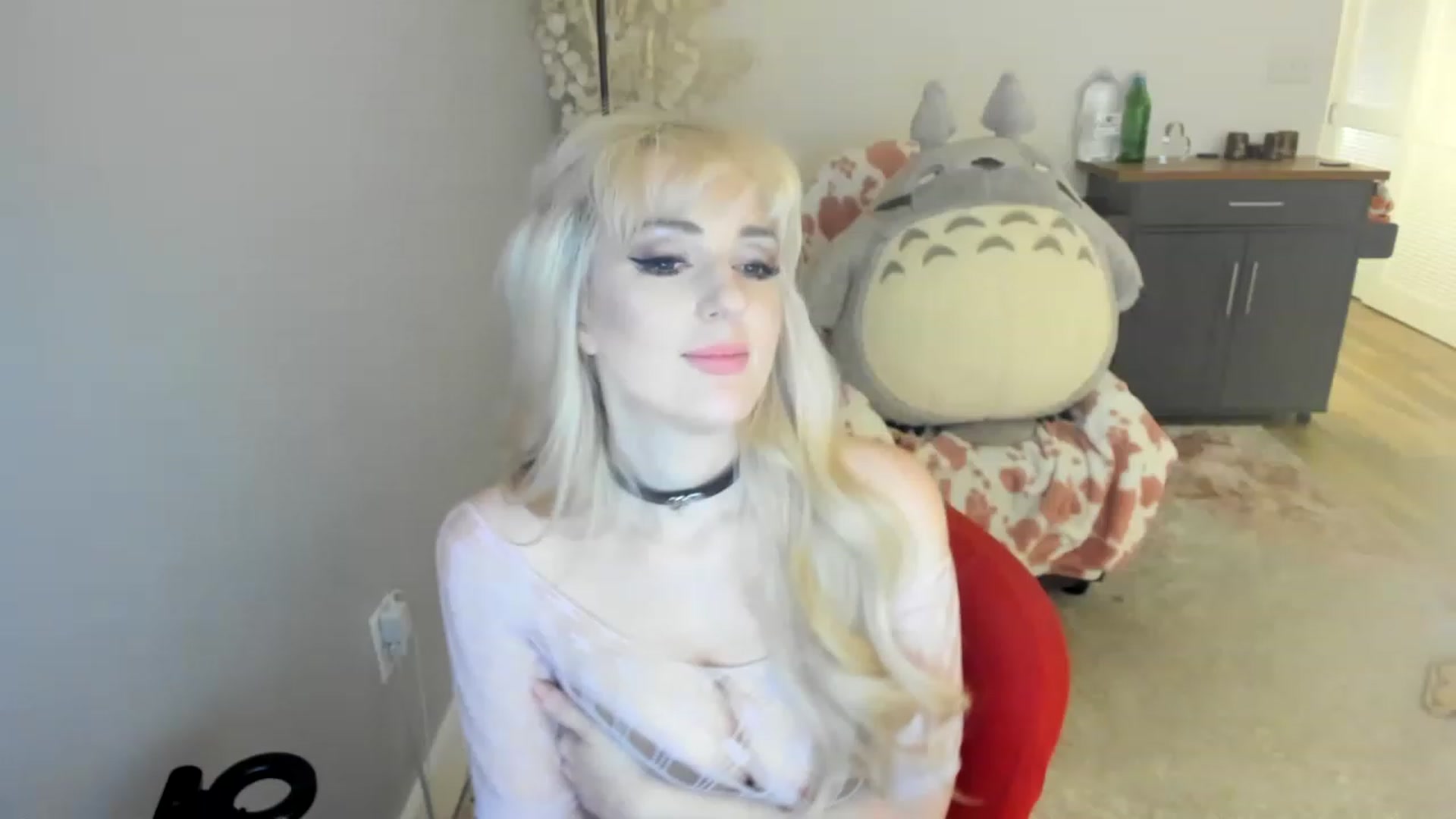 Gallery image thumbnail from MilkCuckDomme's myfreecams stream on, 06/17/2023, 11:53 image 4 of 20