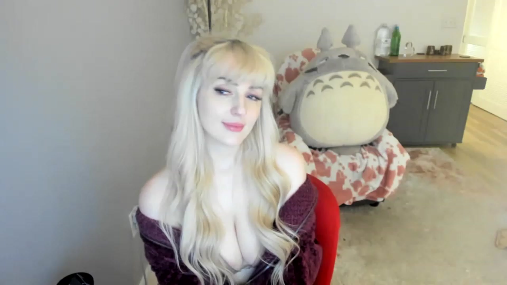 Gallery image thumbnail from MilkCuckDomme's myfreecams stream on, 06/17/2023, 23:21 image 1 of 20