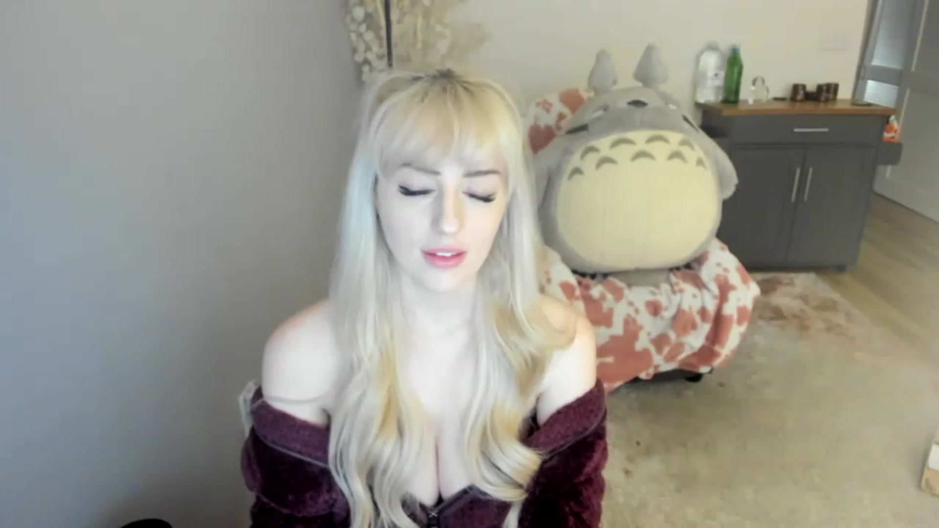 Gallery image thumbnail from MilkCuckDomme's myfreecams stream on, 06/18/2023, 12:41 image 5 of 20