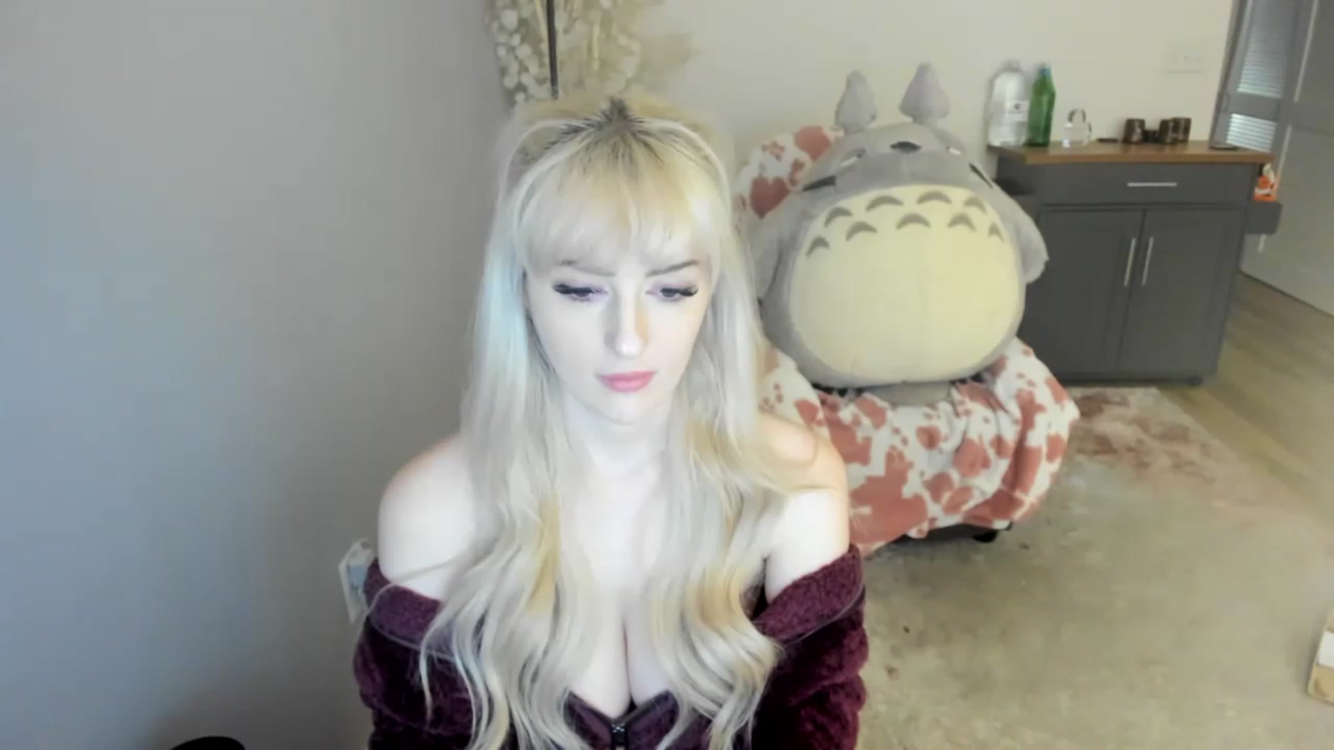 Gallery image thumbnail from MilkCuckDomme's myfreecams stream on, 06/18/2023, 12:41 image 15 of 20