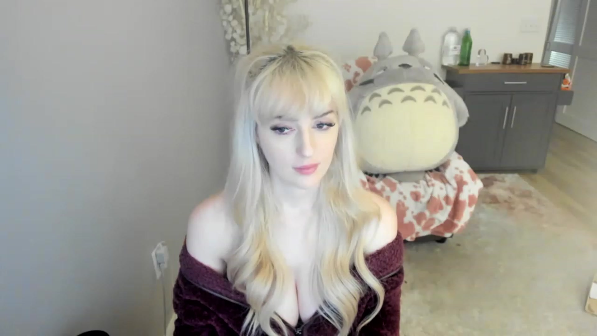 Gallery image thumbnail from MilkCuckDomme's myfreecams stream on, 06/18/2023, 13:59 image 11 of 20