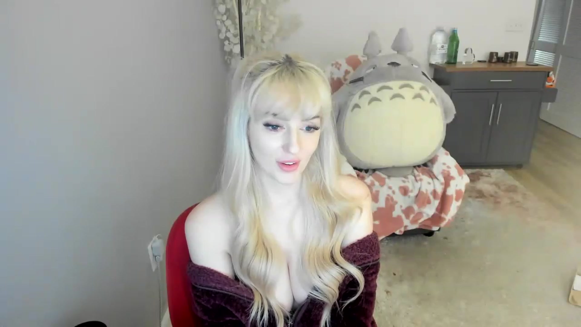 Gallery image thumbnail from MilkCuckDomme's myfreecams stream on, 06/18/2023, 13:59 image 7 of 20