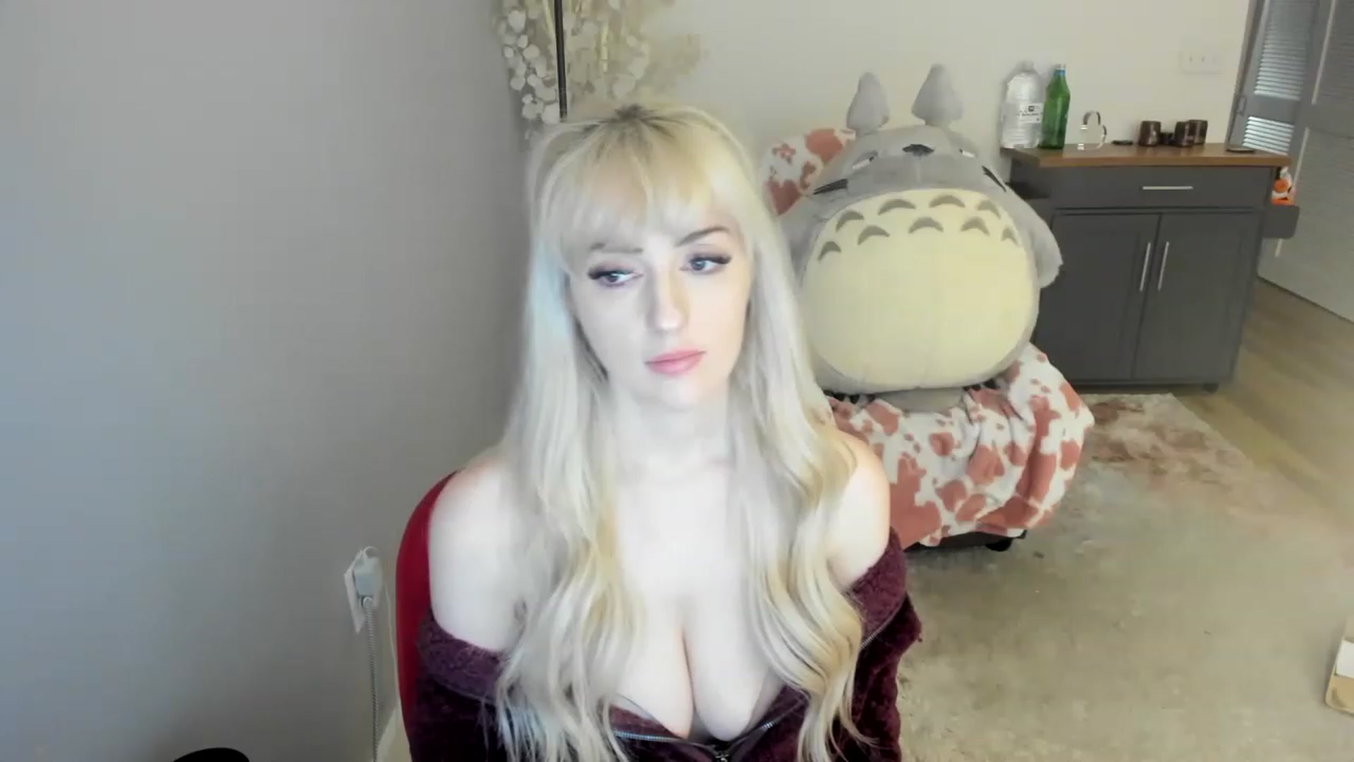 Gallery image thumbnail from MilkCuckDomme's myfreecams stream on, 06/18/2023, 13:59 image 15 of 20