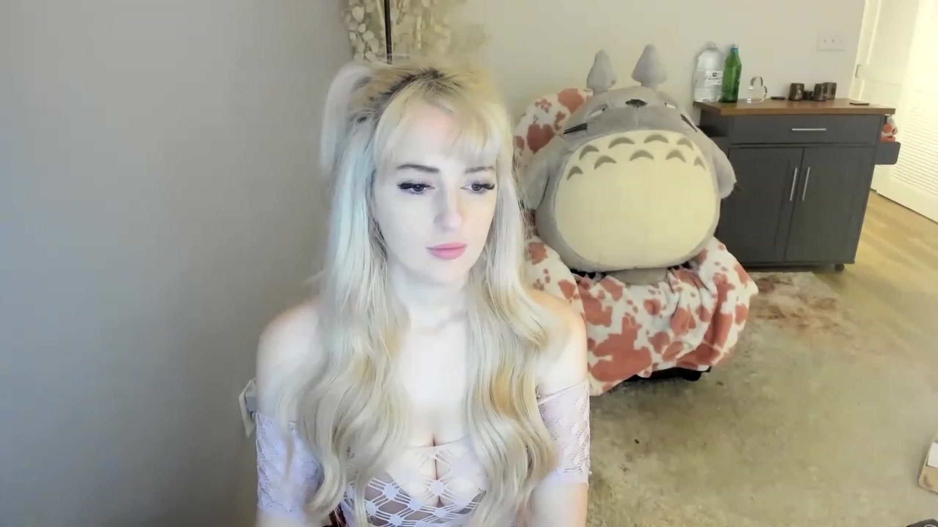 Gallery image thumbnail from MilkCuckDomme's myfreecams stream on, 06/19/2023, 01:52 image 14 of 20
