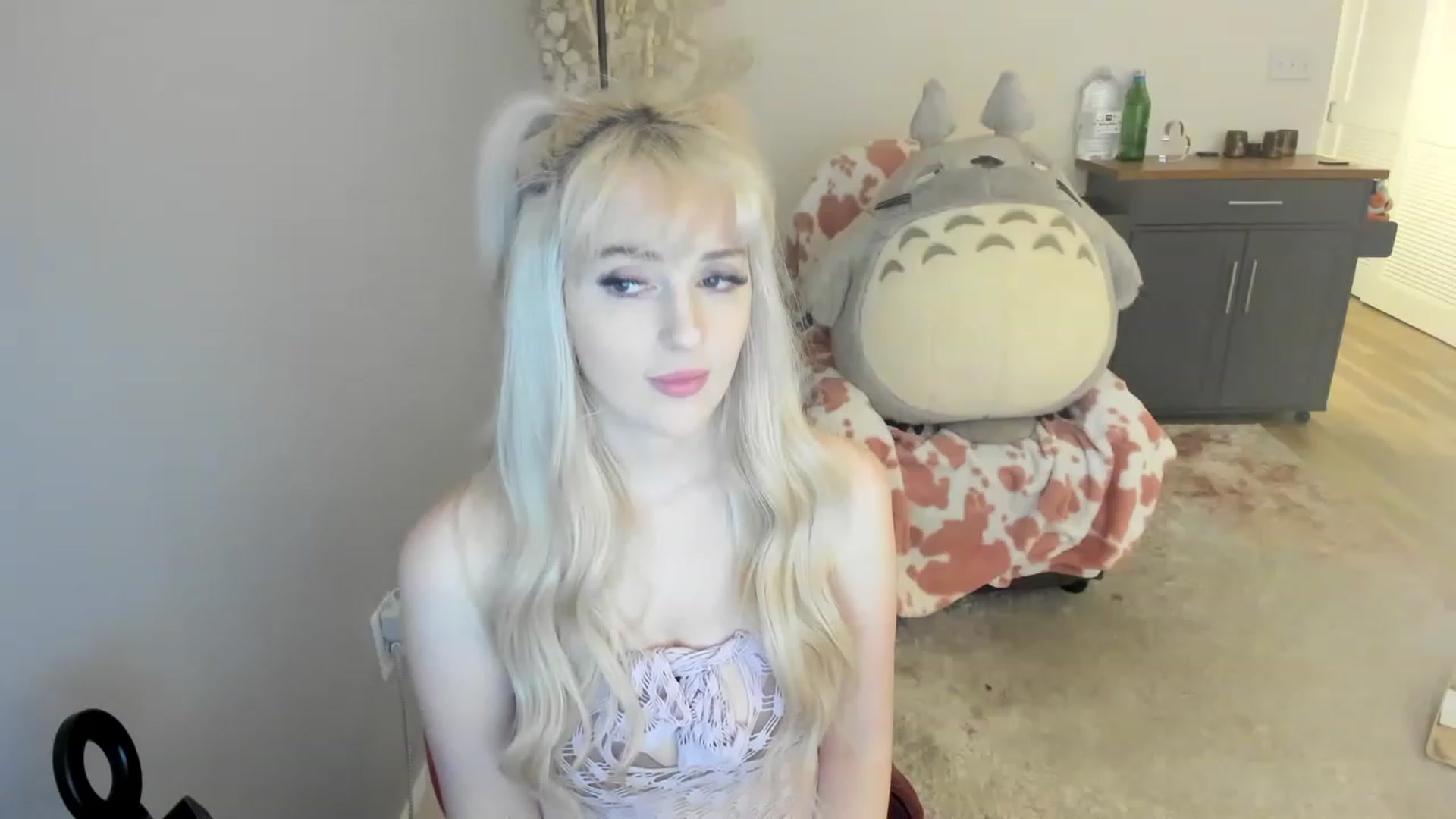 Gallery image thumbnail from MilkCuckDomme's myfreecams stream on, 06/19/2023, 05:22 image 20 of 20