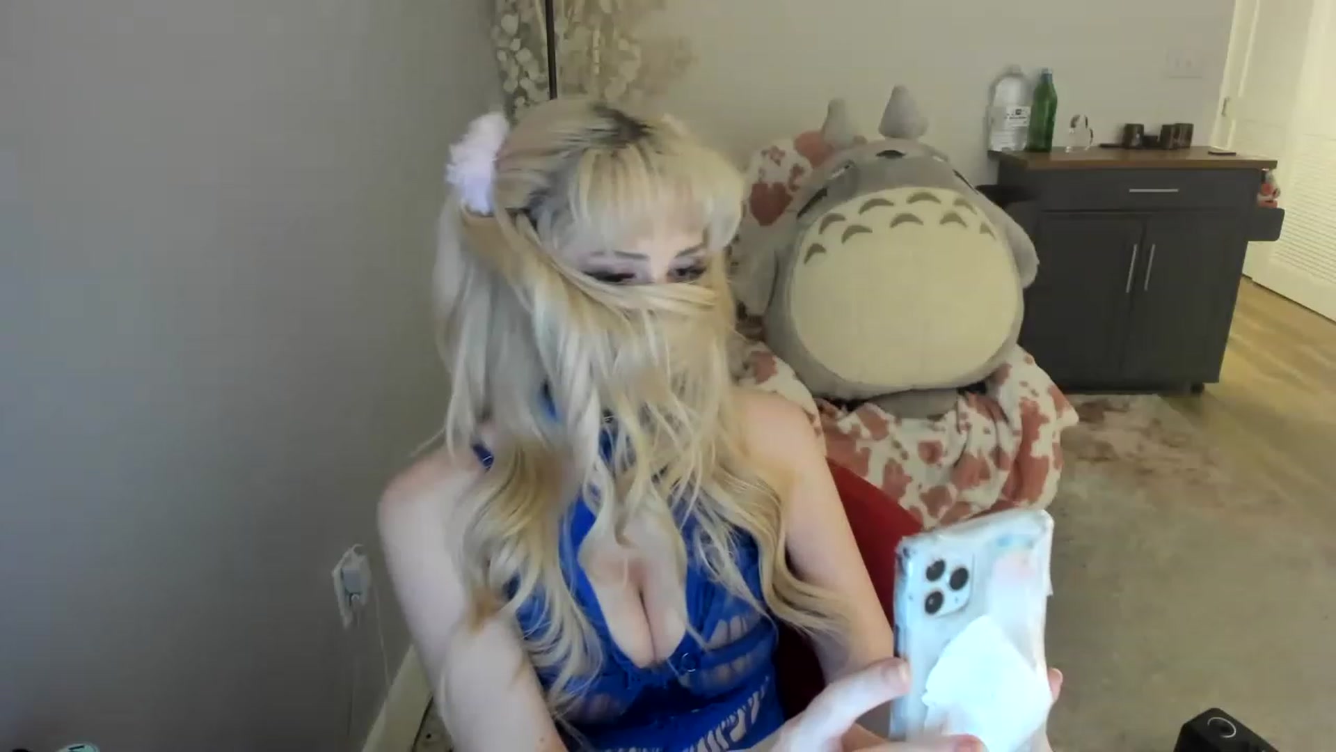 Gallery image thumbnail from Milk_Cuck's myfreecams stream on, 06/28/2023, 11:13 image 11 of 20