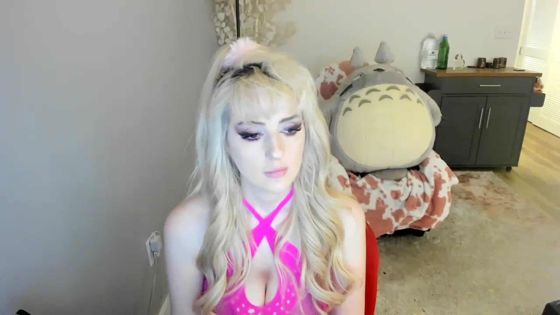 Gallery image thumbnail from Milk_Cuck's myfreecams stream on, 06/29/2023, 11:20 image 19 of 20