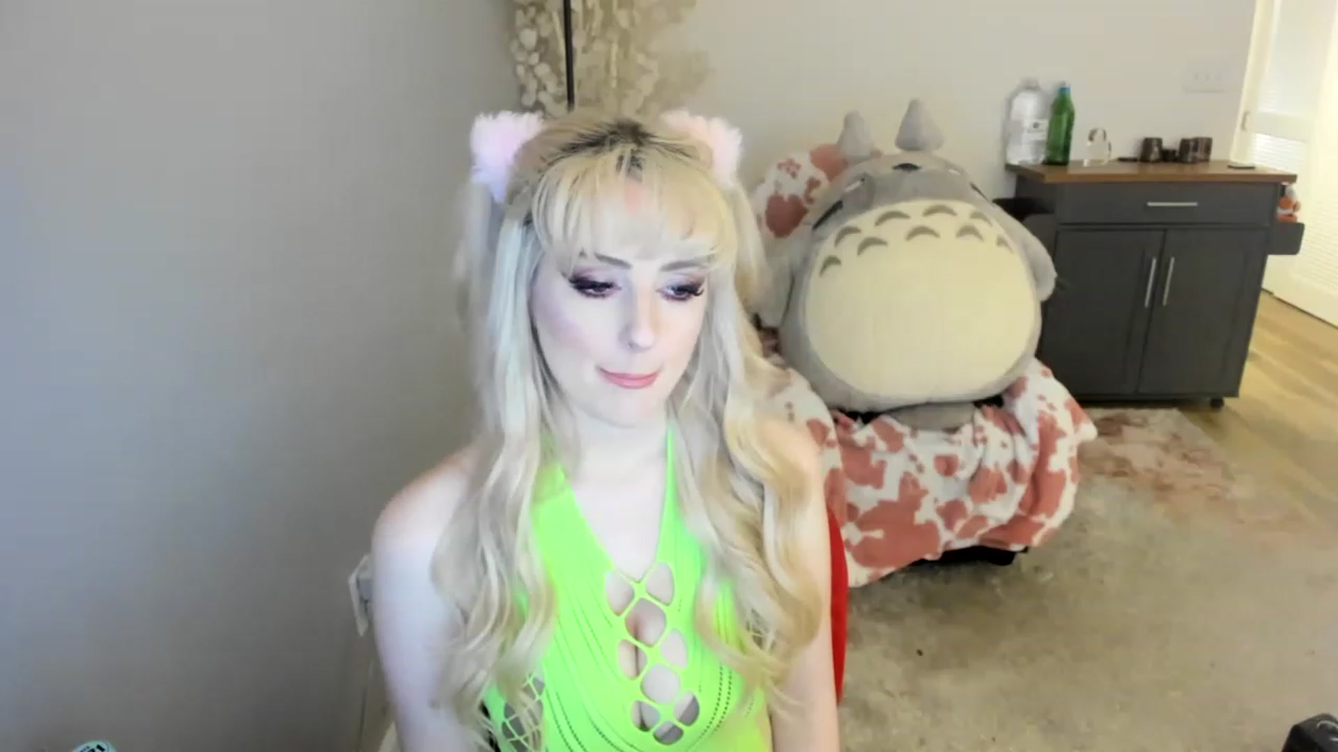 Gallery image thumbnail from Milk_Cuck's myfreecams stream on, 06/29/2023, 23:57 image 19 of 20