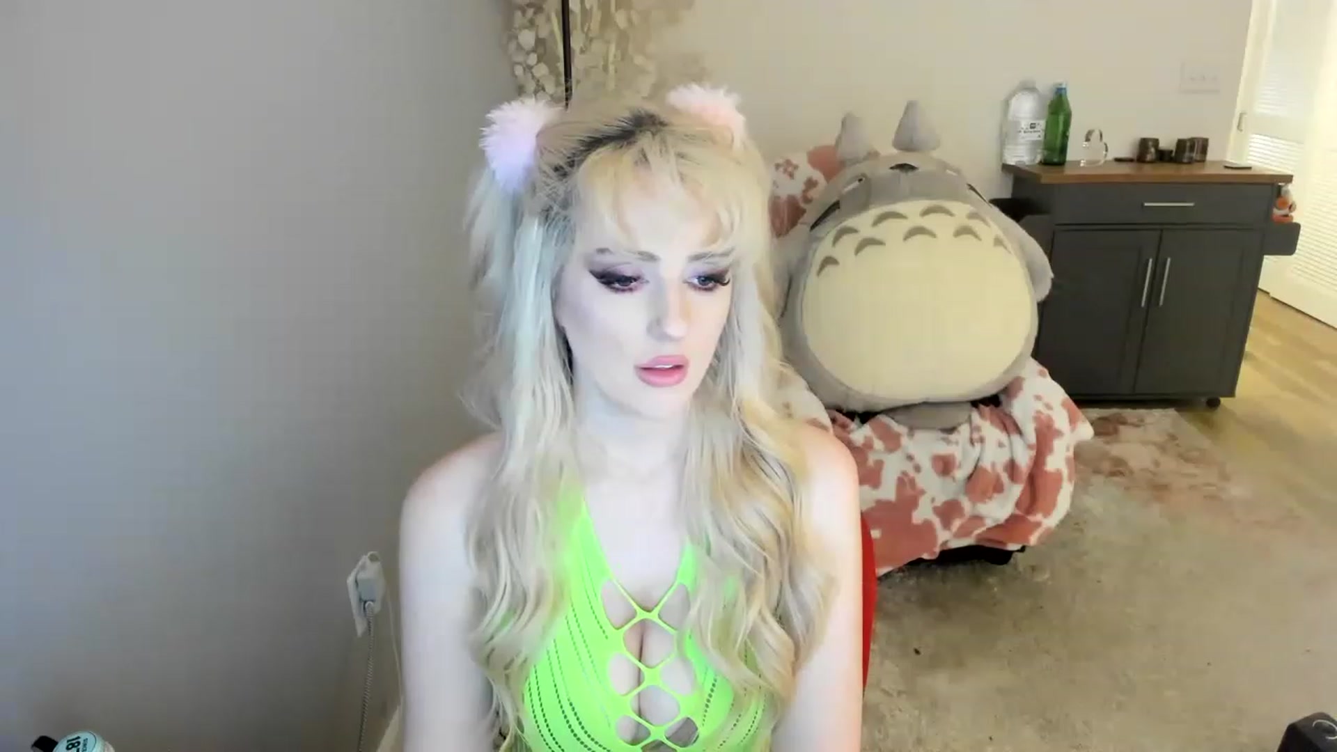 Gallery image thumbnail from Milk_Cuck's myfreecams stream on, 06/30/2023, 05:53 image 2 of 20