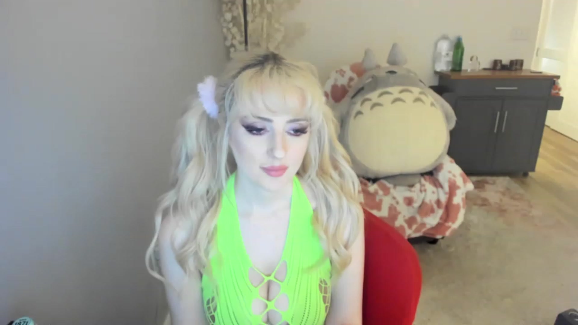 Gallery image thumbnail from Milk_Cuck's myfreecams stream on, 06/30/2023, 07:54 image 10 of 20