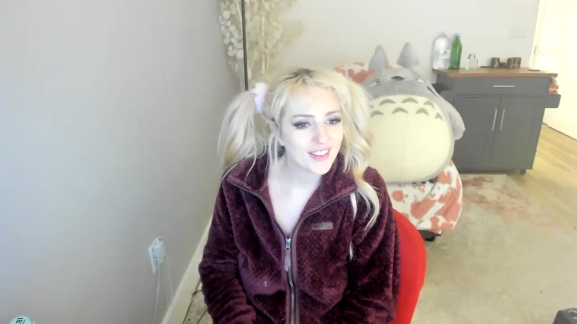 Gallery image thumbnail from Milk_Cuck's myfreecams stream on, 07/01/2023, 12:39 image 6 of 20