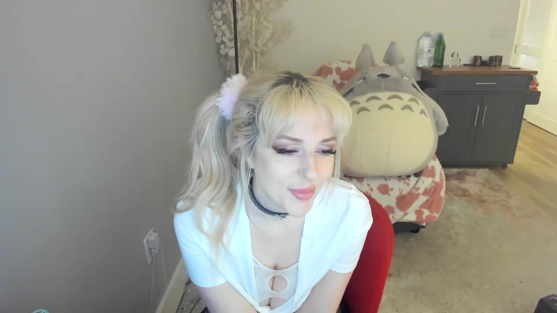 Gallery image thumbnail from Milk_Cuck's myfreecams stream on, 07/01/2023, 23:53 image 10 of 20