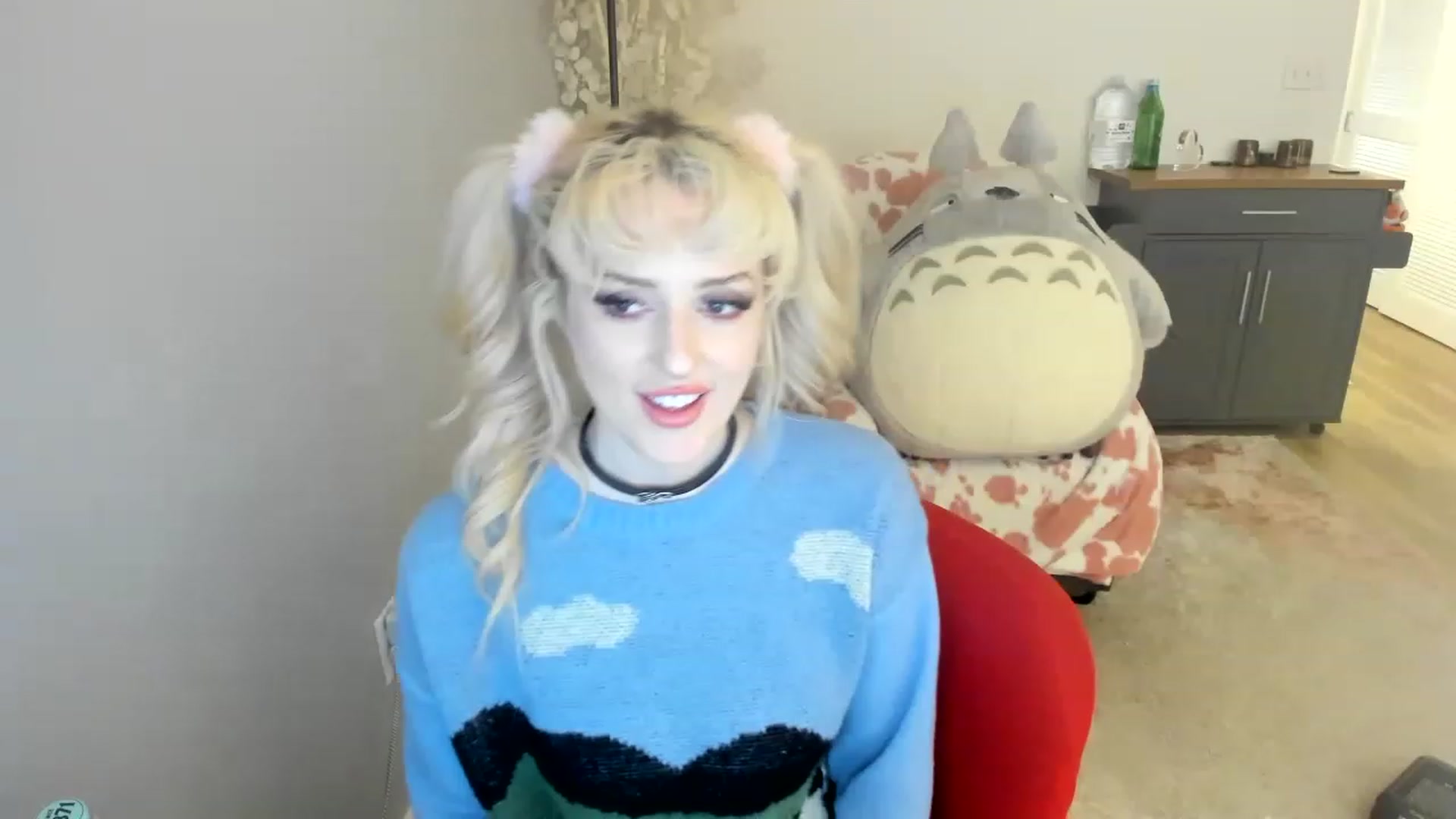 Gallery image thumbnail from Milk_Cuck's myfreecams stream on, 07/04/2023, 07:11 image 3 of 20