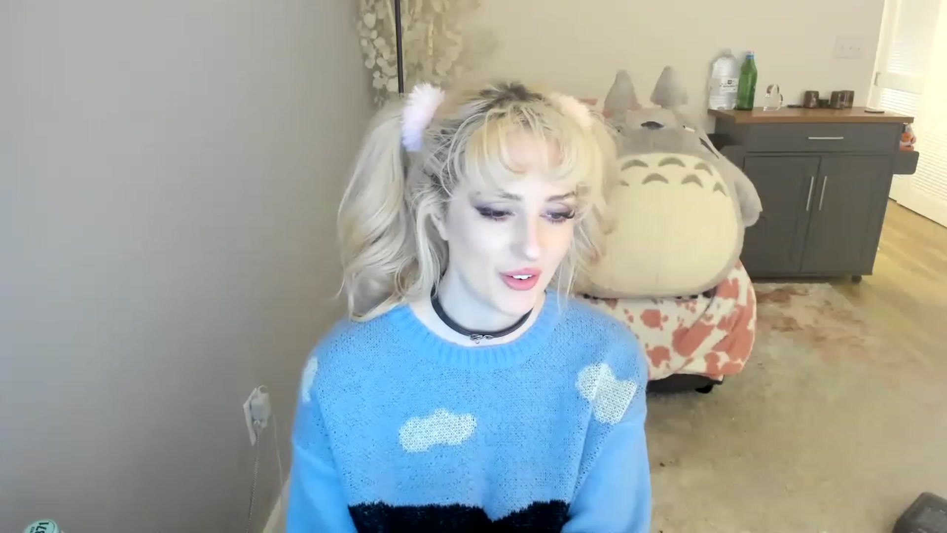 Gallery image thumbnail from Milk_Cuck's myfreecams stream on, 07/04/2023, 07:32 image 15 of 20