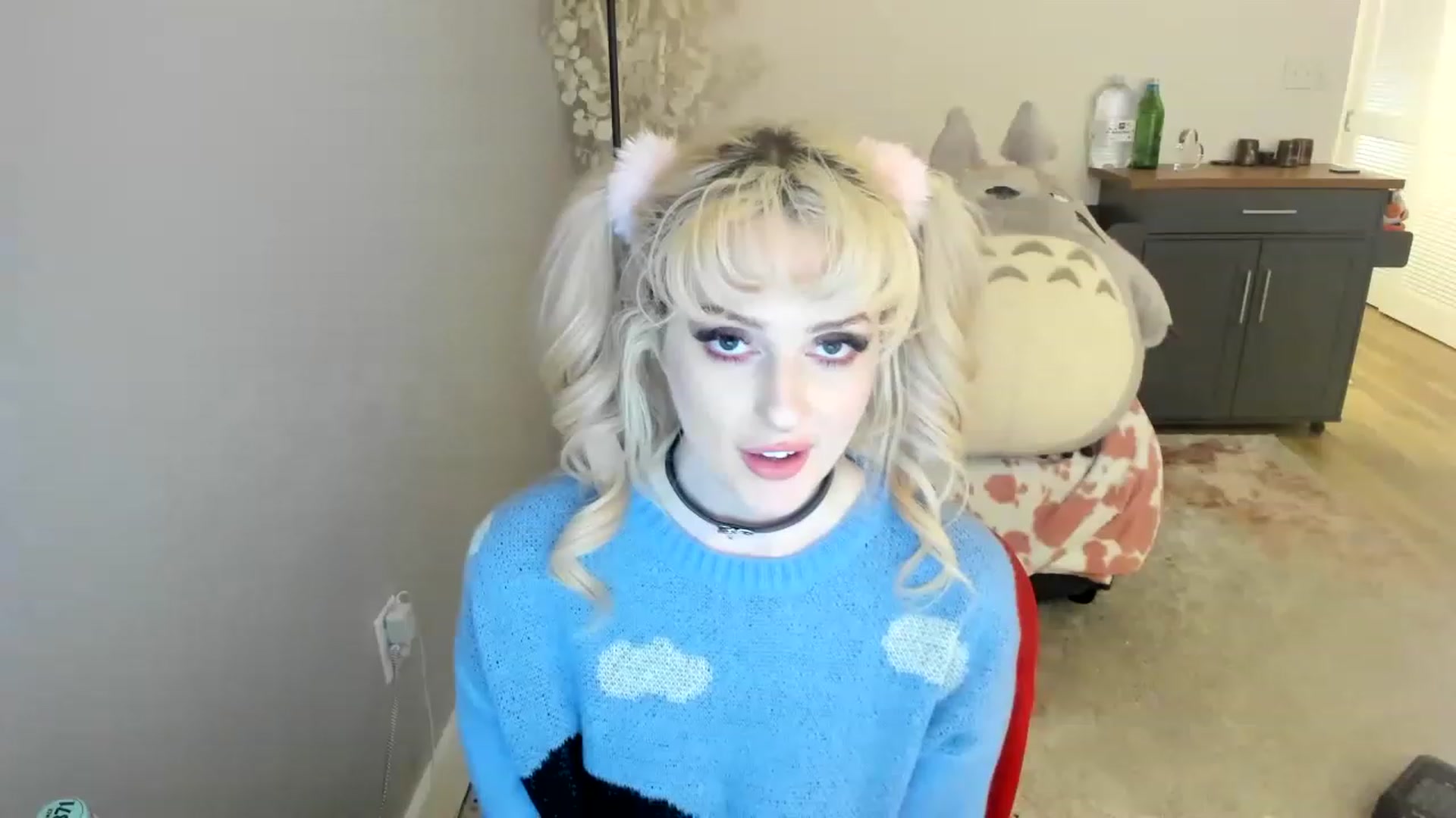 Gallery image thumbnail from Milk_Cuck's myfreecams stream on, 07/04/2023, 08:12 image 6 of 20