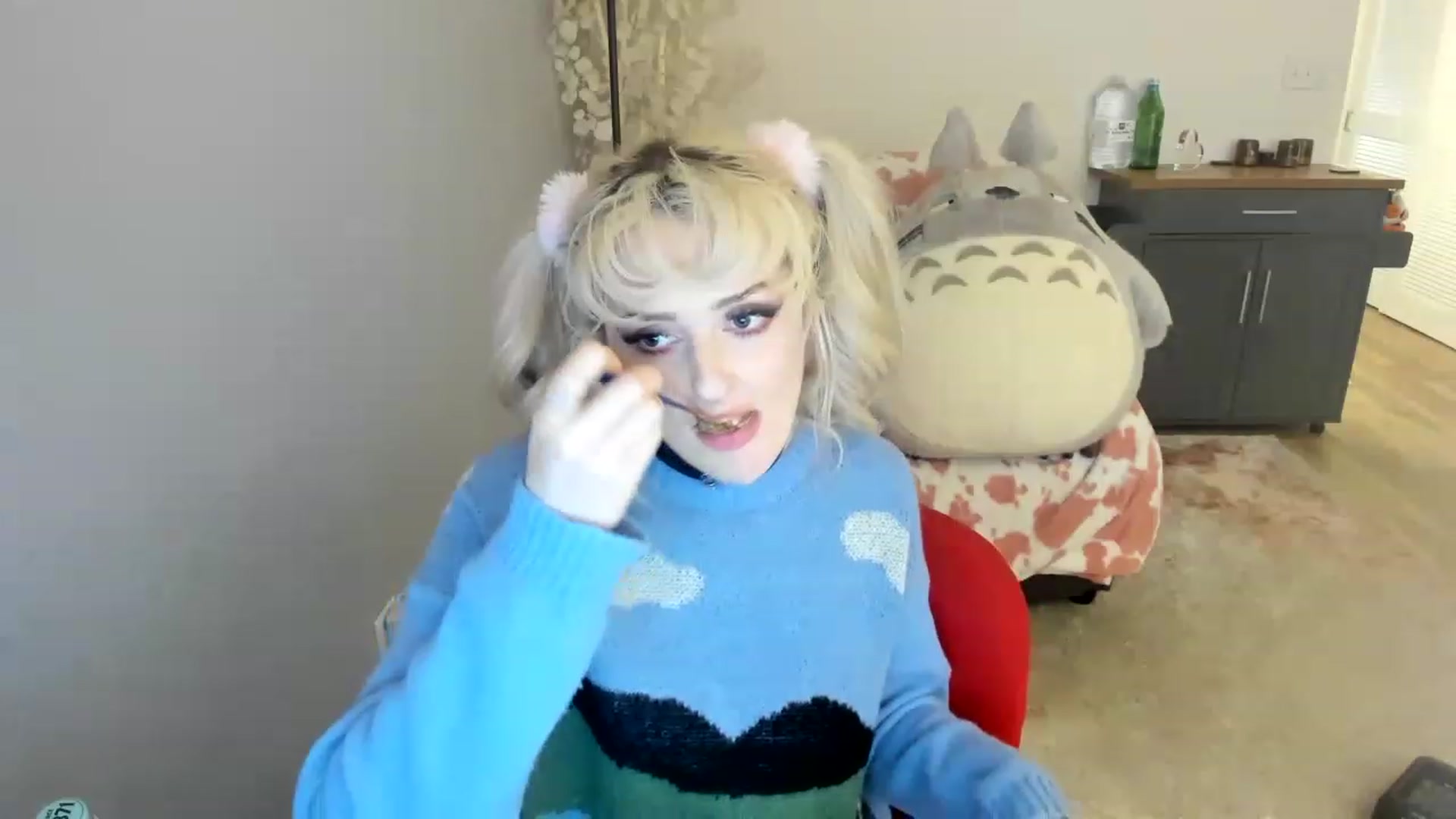 Gallery image thumbnail from Milk_Cuck's myfreecams stream on, 07/04/2023, 08:12 image 19 of 20