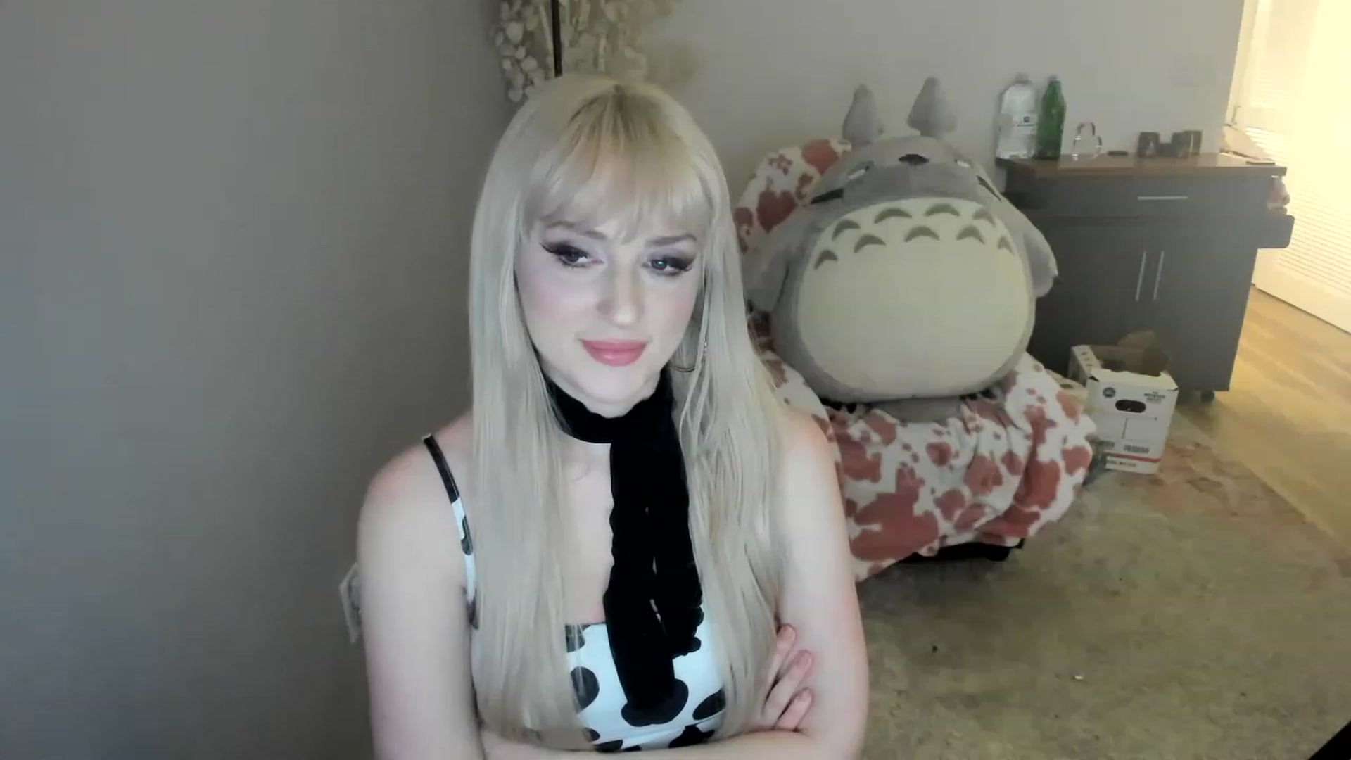 Gallery image thumbnail from Milk_Domme's myfreecams stream on, 06/01/2023, 12:23 image 3 of 20