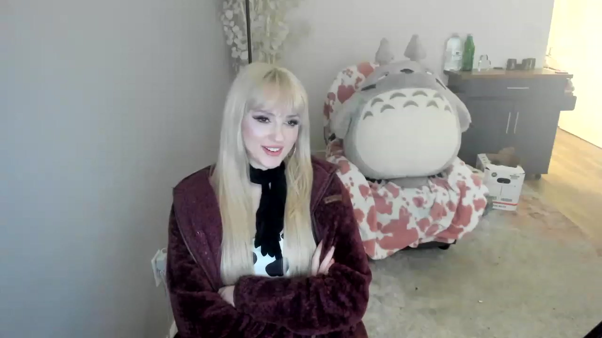Gallery image thumbnail from Milk_Domme's myfreecams stream on, 06/01/2023, 14:19 image 7 of 20