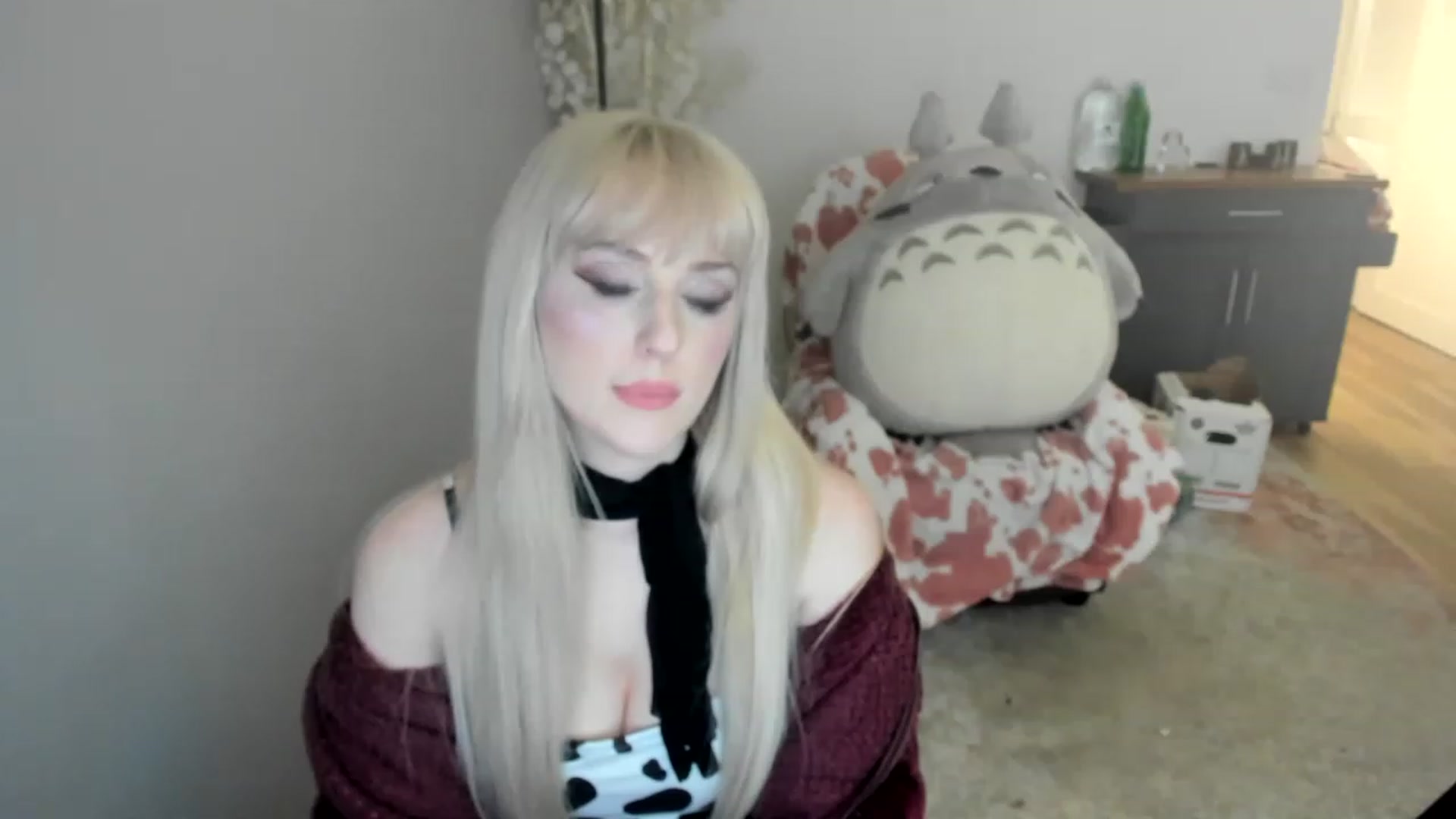 Gallery image thumbnail from Milk_Domme's myfreecams stream on, 06/01/2023, 14:19 image 18 of 20