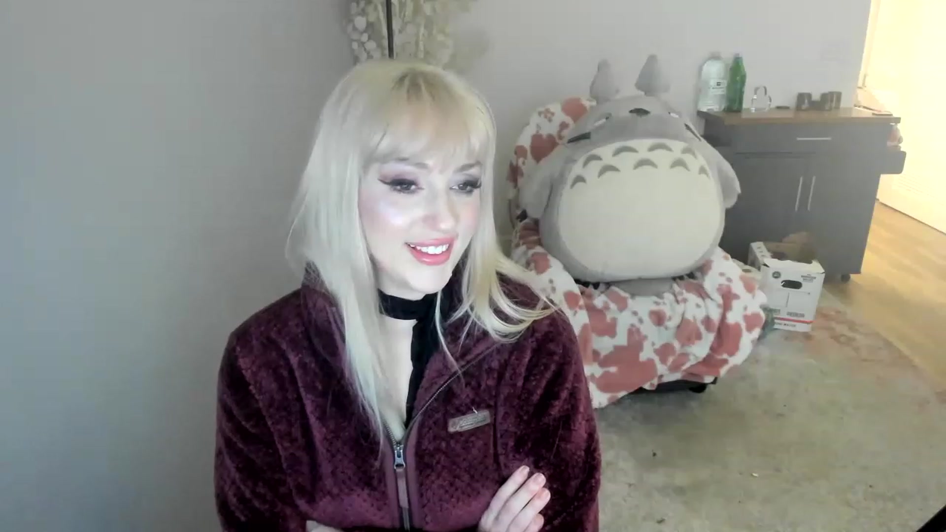 Gallery image thumbnail from Milk_Domme's myfreecams stream on, 06/01/2023, 15:49 image 16 of 20