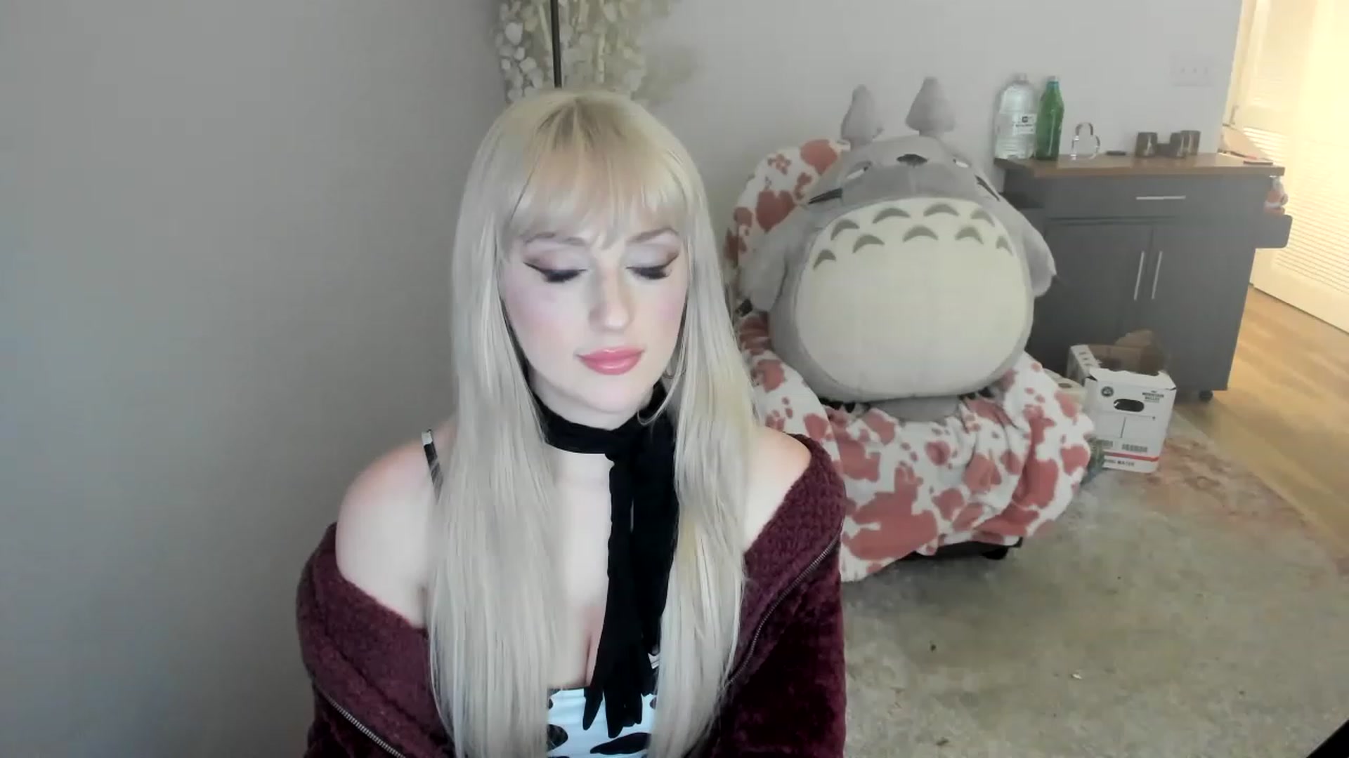 Gallery image thumbnail from Milk_Domme's myfreecams stream on, 06/01/2023, 15:49 image 3 of 20