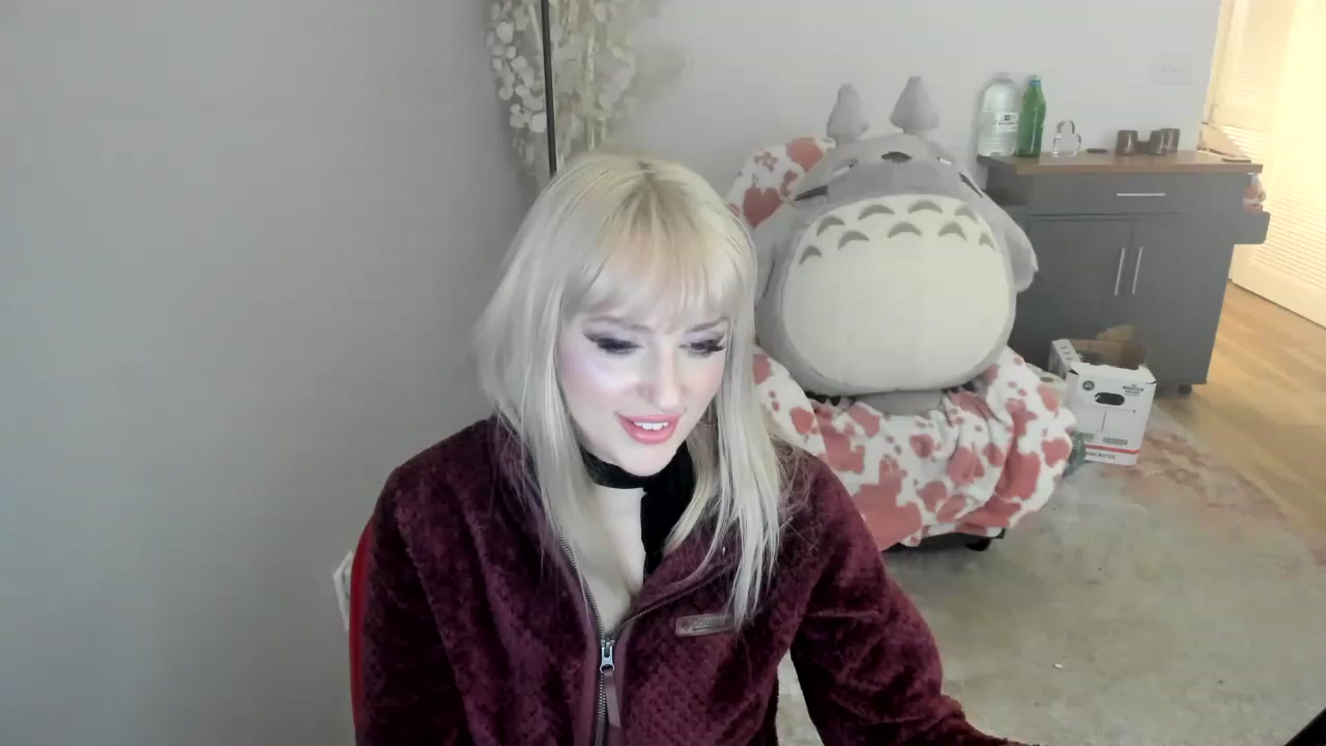 Gallery image thumbnail from Milk_Domme's myfreecams stream on, 06/01/2023, 15:49 image 13 of 20