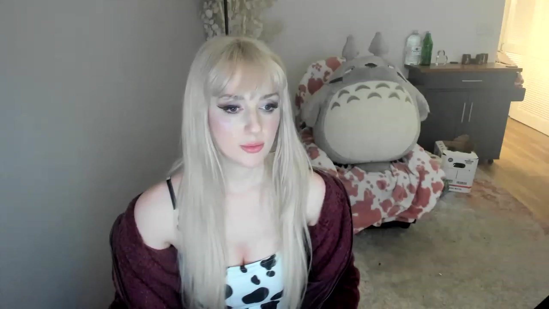 Gallery image thumbnail from Milk_Domme's myfreecams stream on, 06/01/2023, 19:03 image 2 of 20