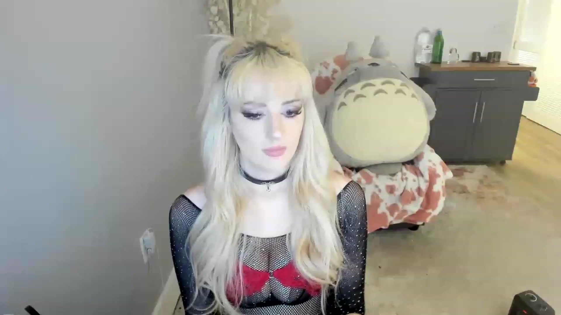 Gallery image thumbnail from Milk_Domme's myfreecams stream on, 06/26/2023, 22:48 image 12 of 20