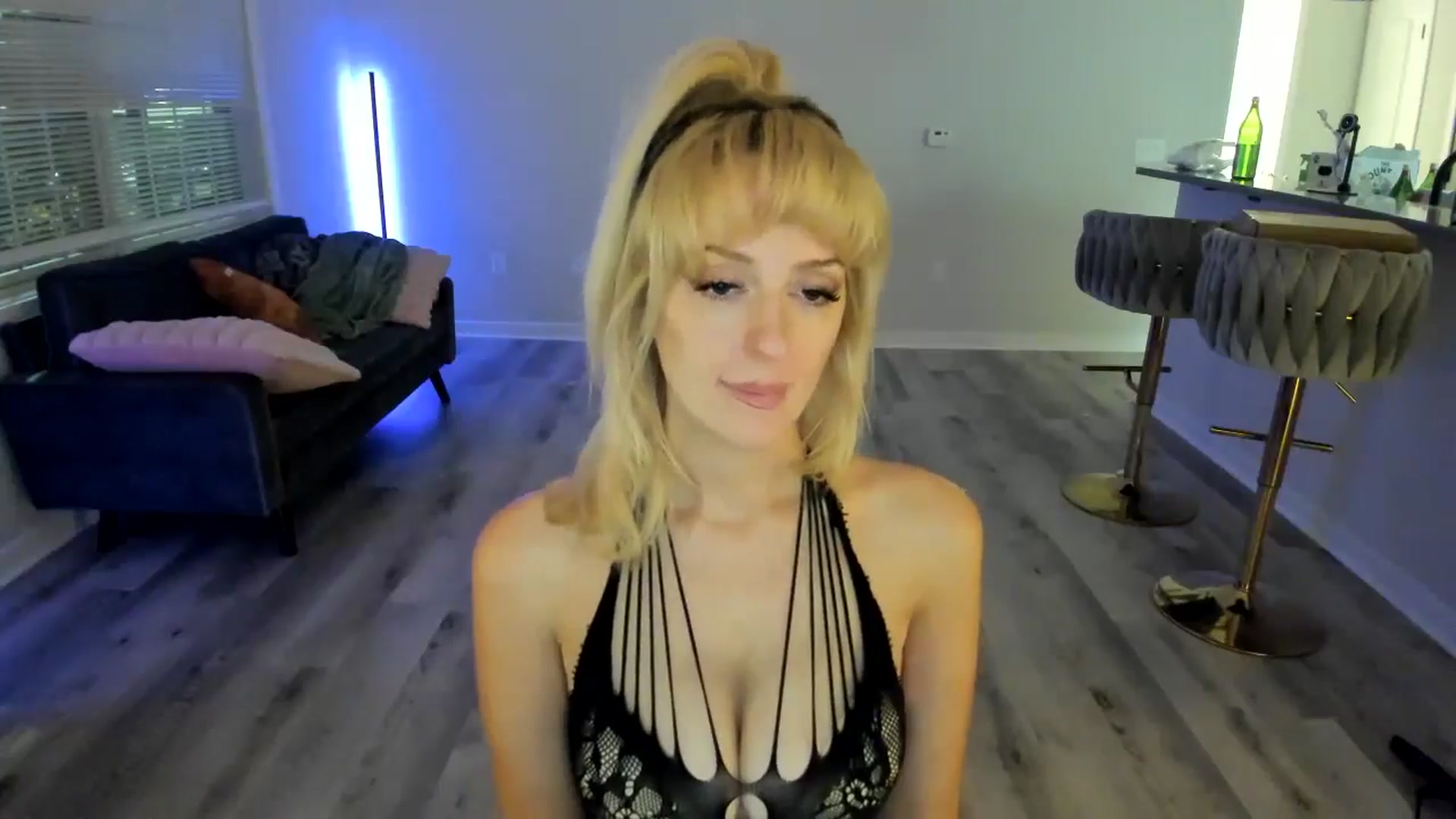 Gallery image thumbnail from Milk_Milk's myfreecams stream on, 11/23/2024, 06:54 image 20 of 20