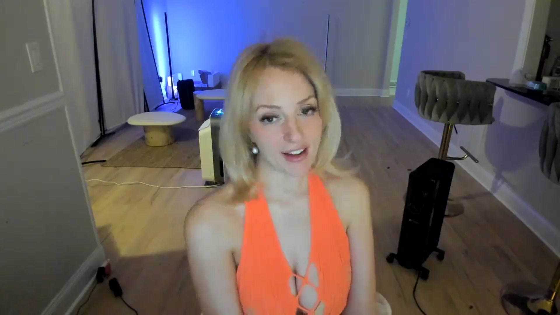 Gallery image thumbnail from Milk_Milk's myfreecams stream on, 12/09/2024, 04:33 image 13 of 20