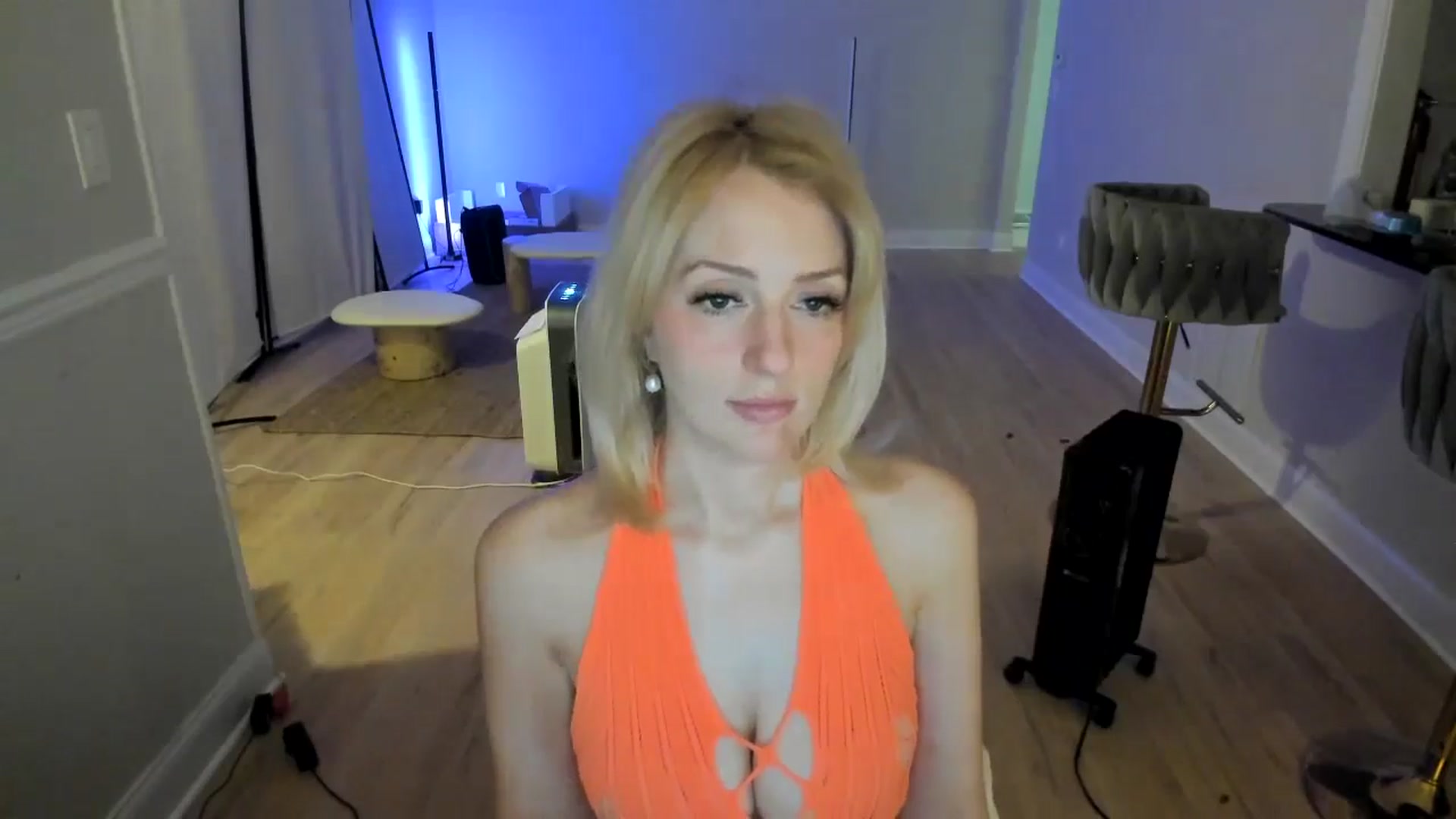 Gallery image thumbnail from Milk_Milk's myfreecams stream on, 12/09/2024, 04:33 image 9 of 20