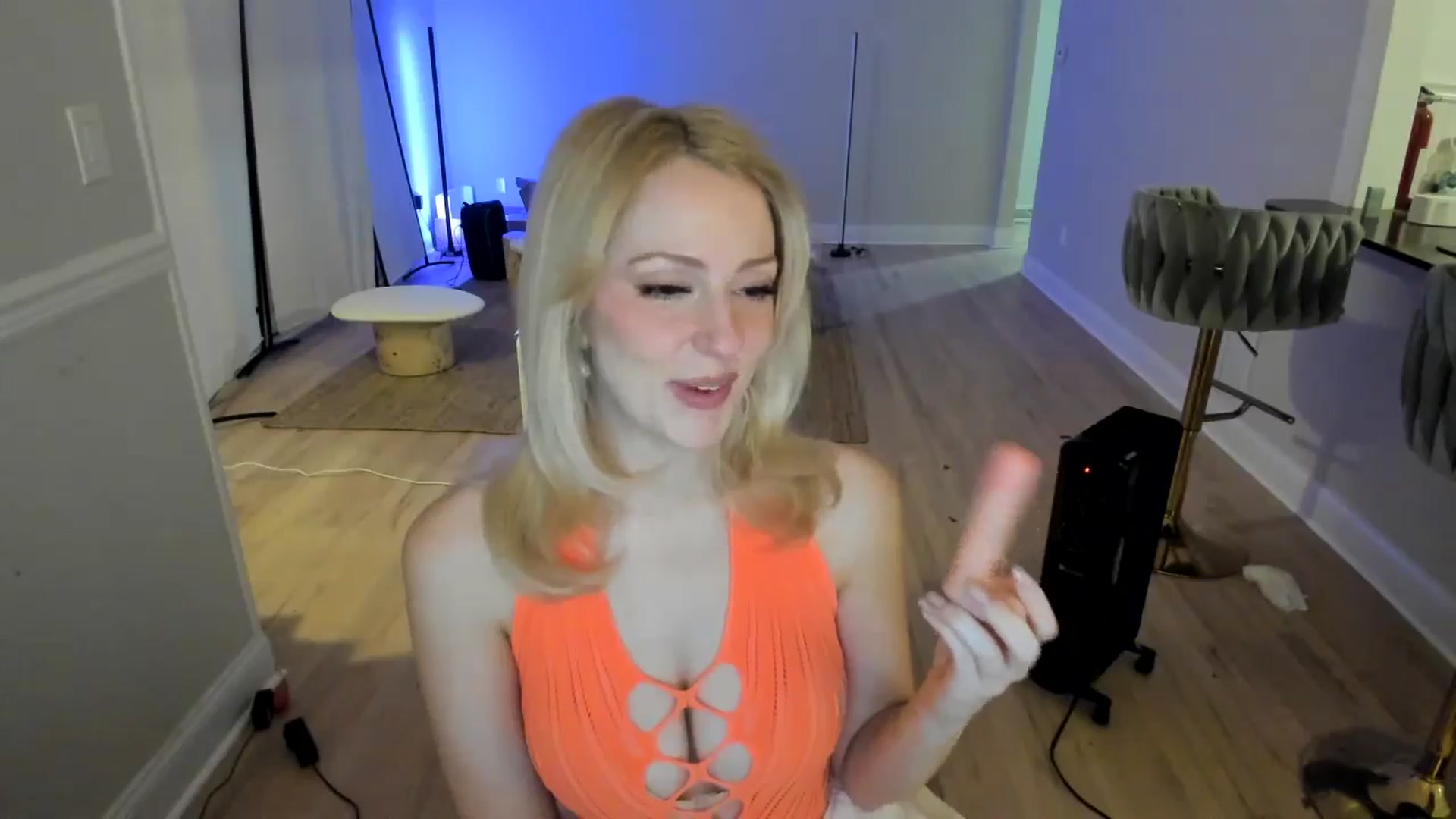 Gallery image thumbnail from Milk_Milk's myfreecams stream on, 12/11/2024, 04:34 image 16 of 20