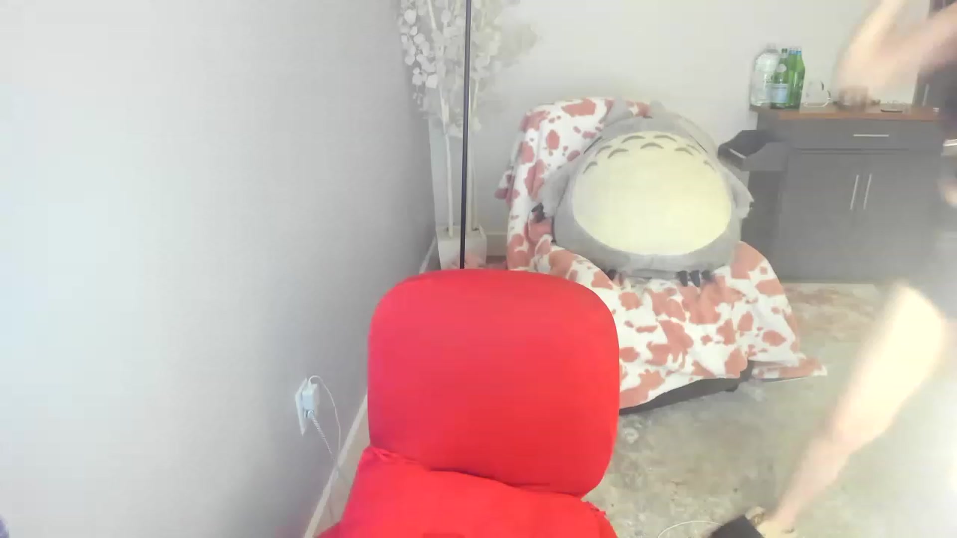 Gallery image thumbnail from Milk_Party's myfreecams stream on, 03/31/2023, 24:05 image 18 of 20