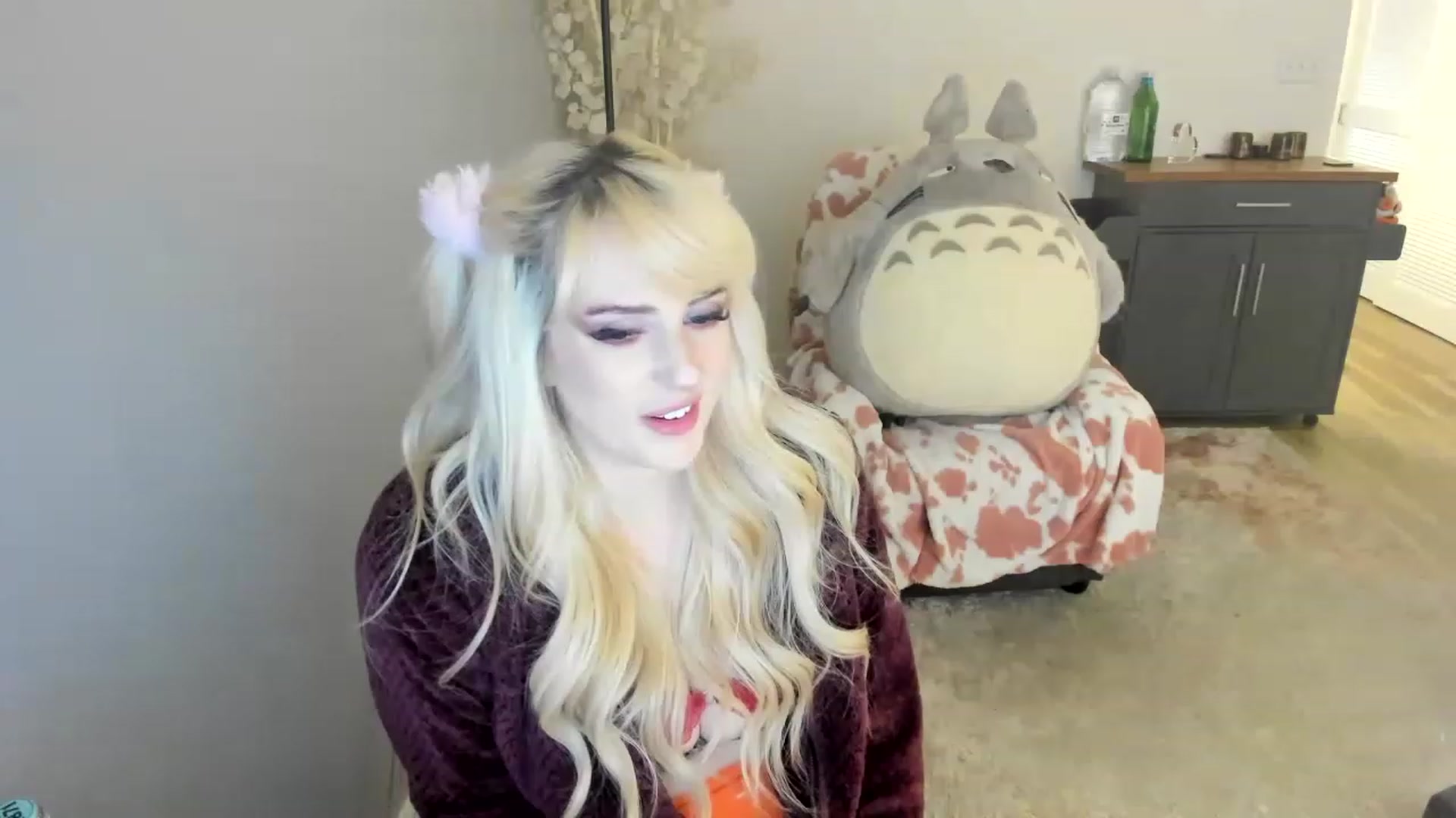 Gallery image thumbnail from Milk_Party's myfreecams stream on, 07/07/2023, 11:19 image 6 of 20
