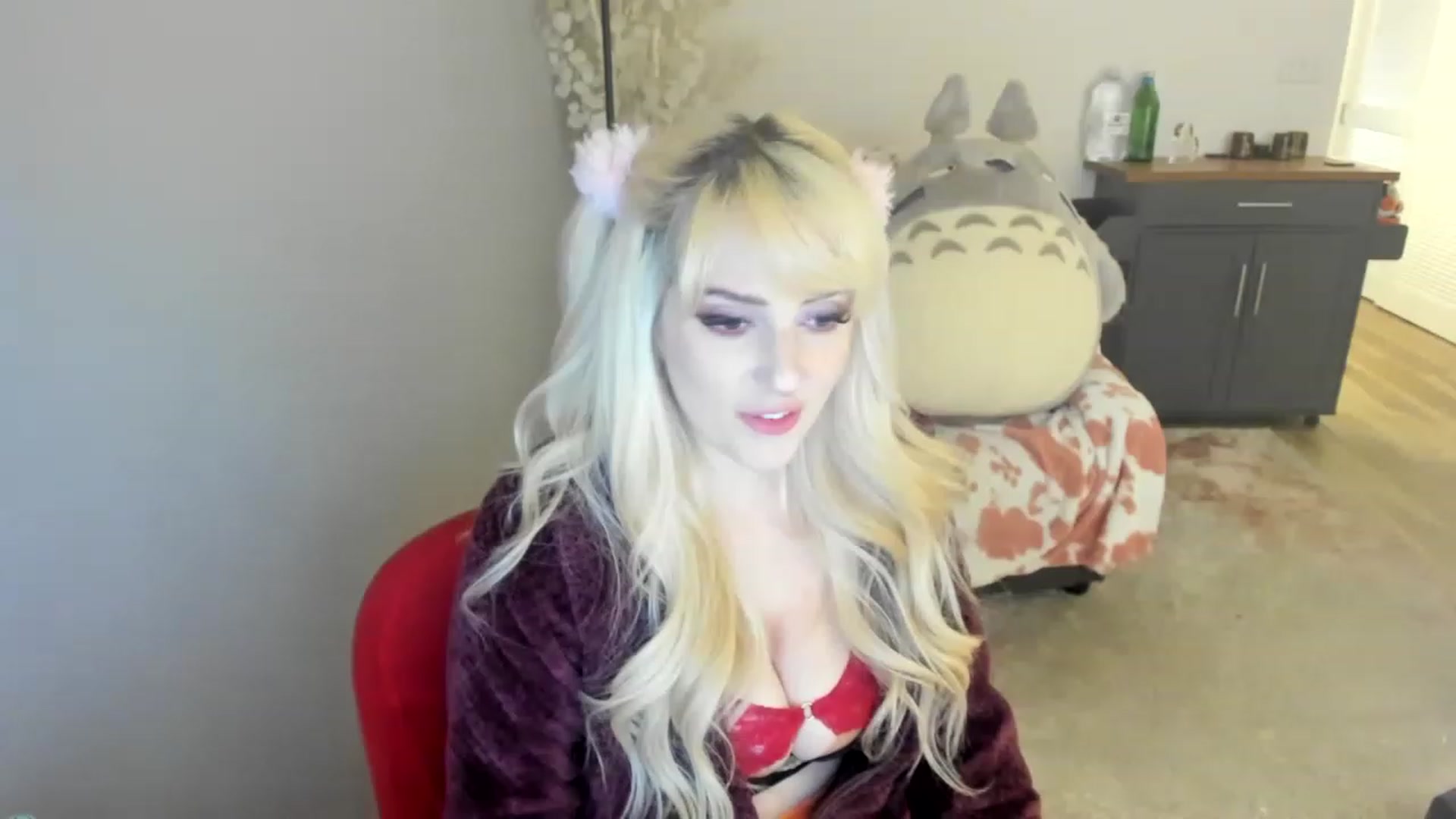 Gallery image thumbnail from Milk_Party's myfreecams stream on, 07/07/2023, 11:19 image 15 of 20