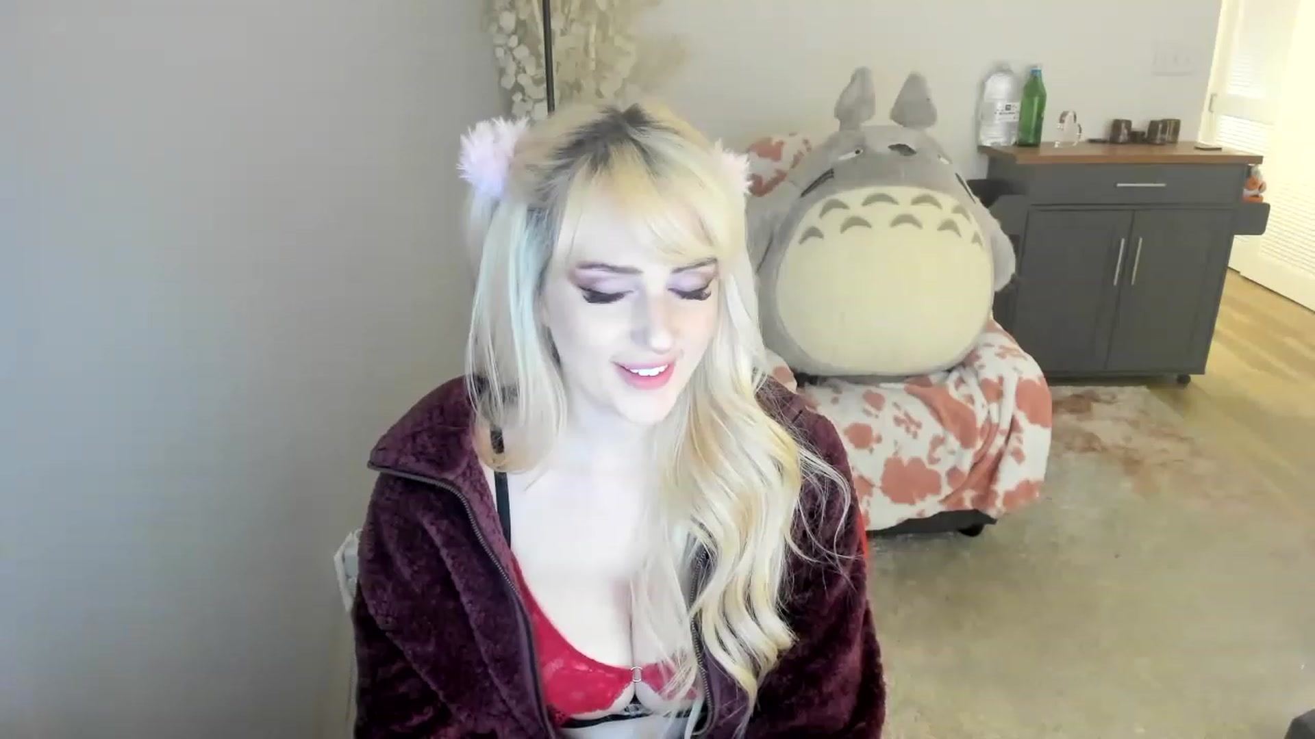 Gallery image thumbnail from Milk_Party's myfreecams stream on, 07/07/2023, 12:22 image 1 of 20