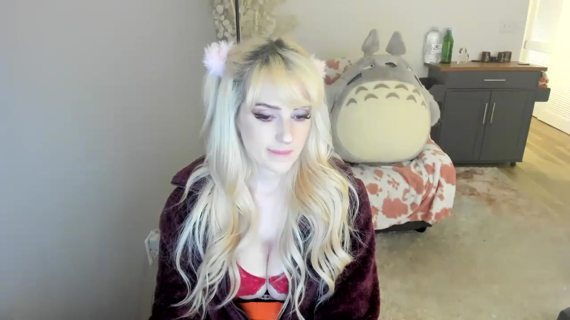 Gallery image thumbnail from Milk_Party's myfreecams stream on, 07/07/2023, 12:22 image 15 of 20