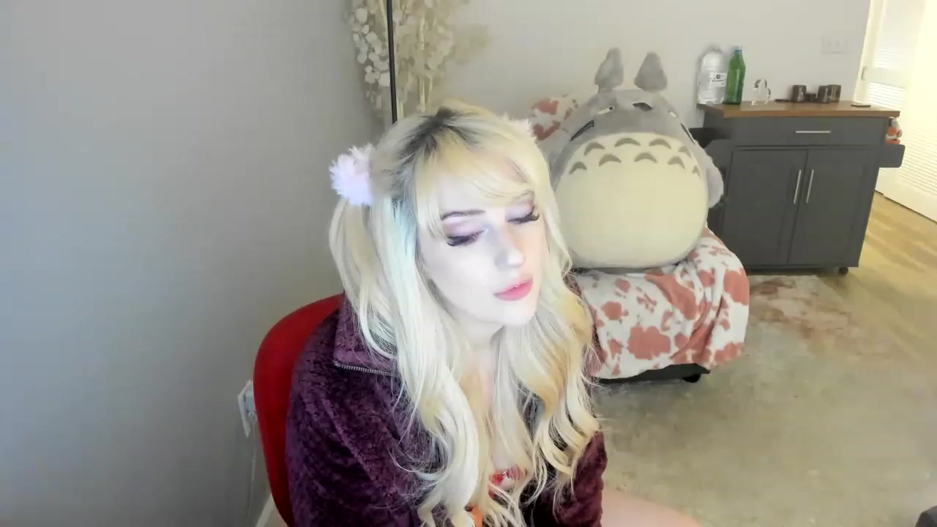 Gallery image thumbnail from Milk_Party's myfreecams stream on, 07/07/2023, 12:22 image 7 of 20