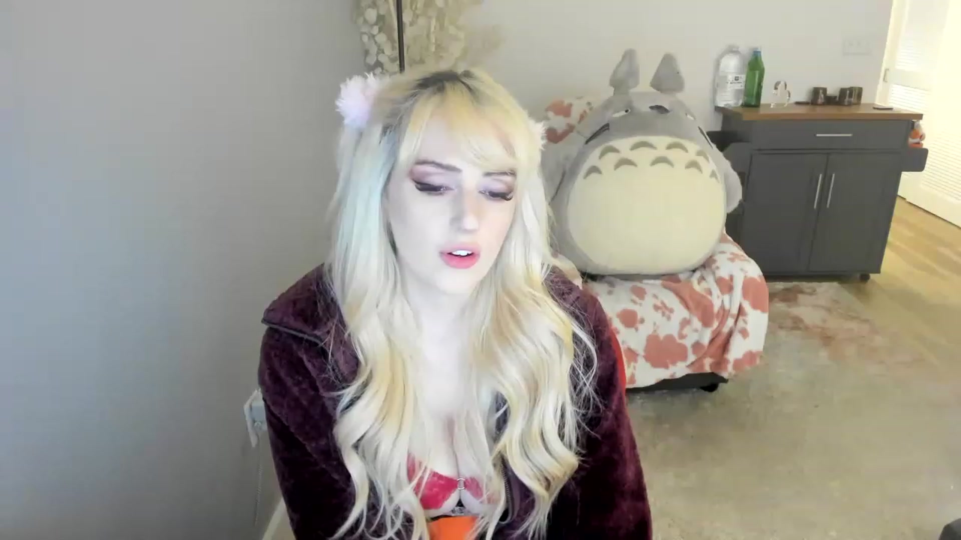Gallery image thumbnail from Milk_Party's myfreecams stream on, 07/07/2023, 12:22 image 10 of 20