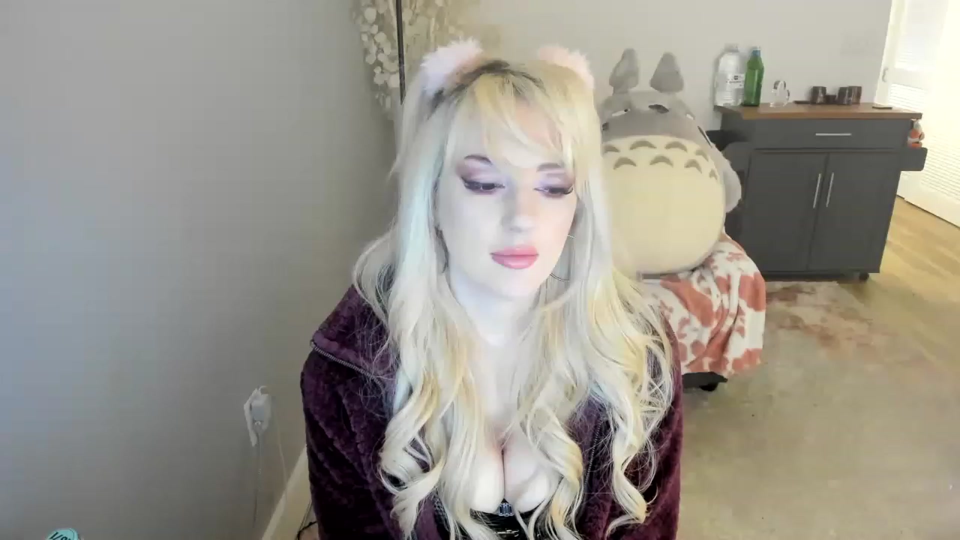 Gallery image thumbnail from Milk_Party's myfreecams stream on, 07/08/2023, 04:58 image 2 of 20